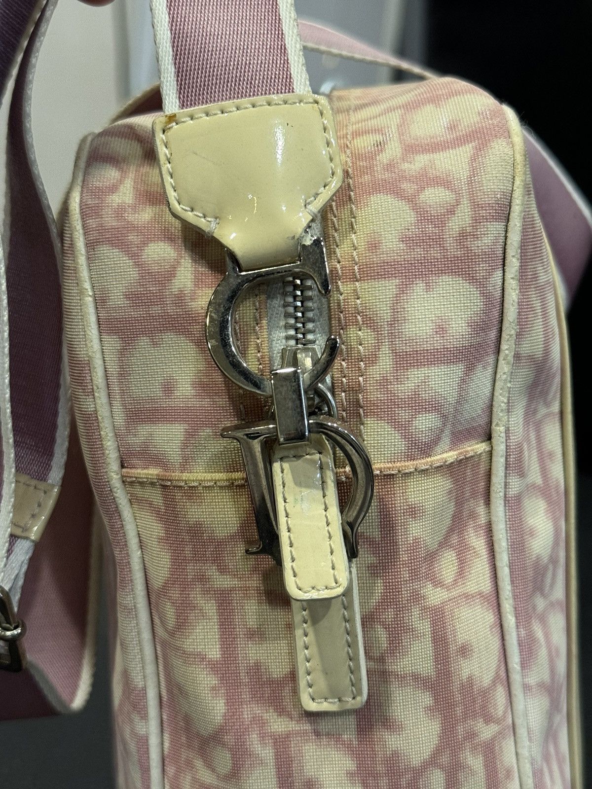 Dior Vintage - Dior Trotter Pink Monogram Slingbag Size ONE SIZE - 7 Thumbnail