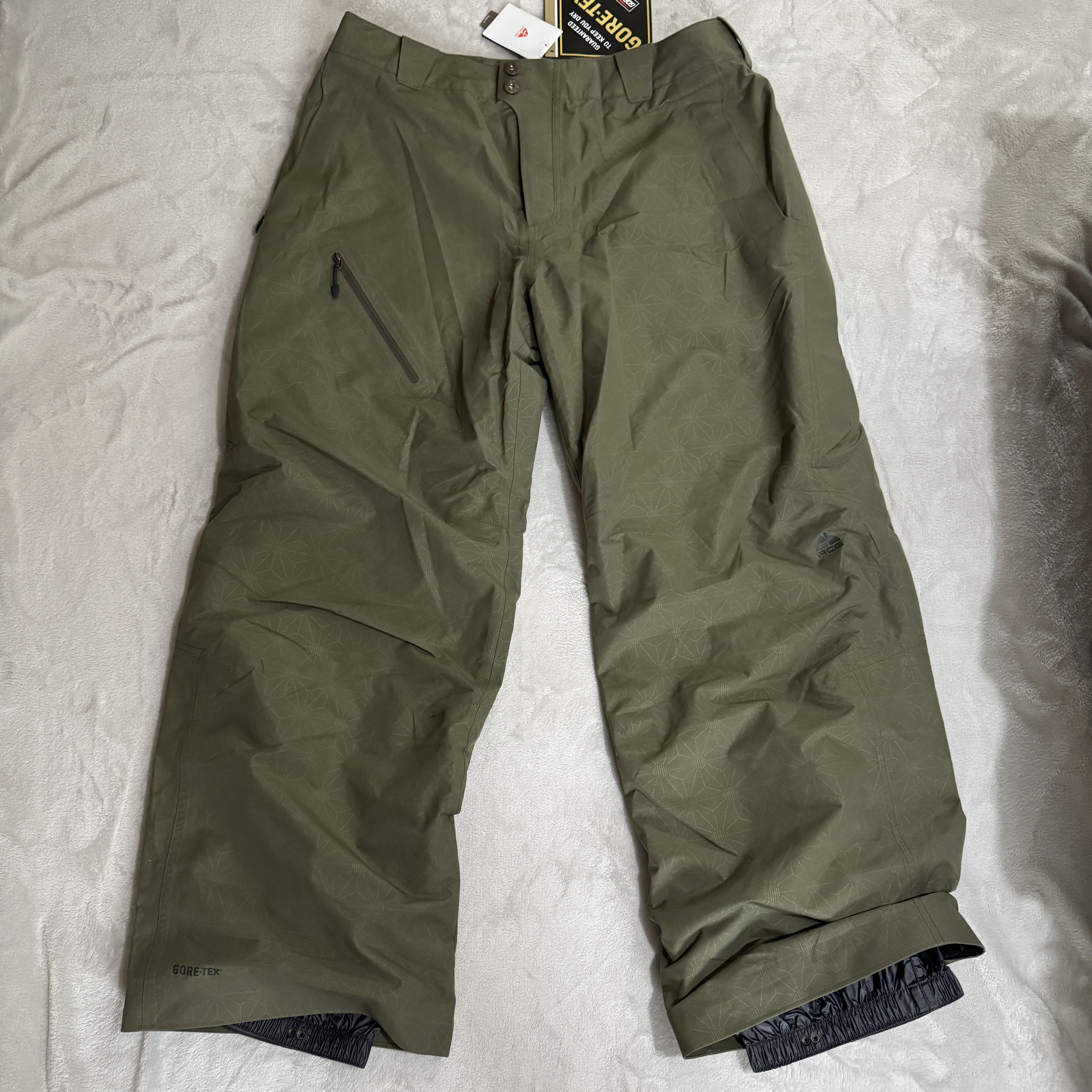 Goretex × Nike ACG Nike ACG Gore-Tex Snowboard Shell Pants (2008) Y2K Archive L Size US 38 / EU 54 - 1 Thumbnail