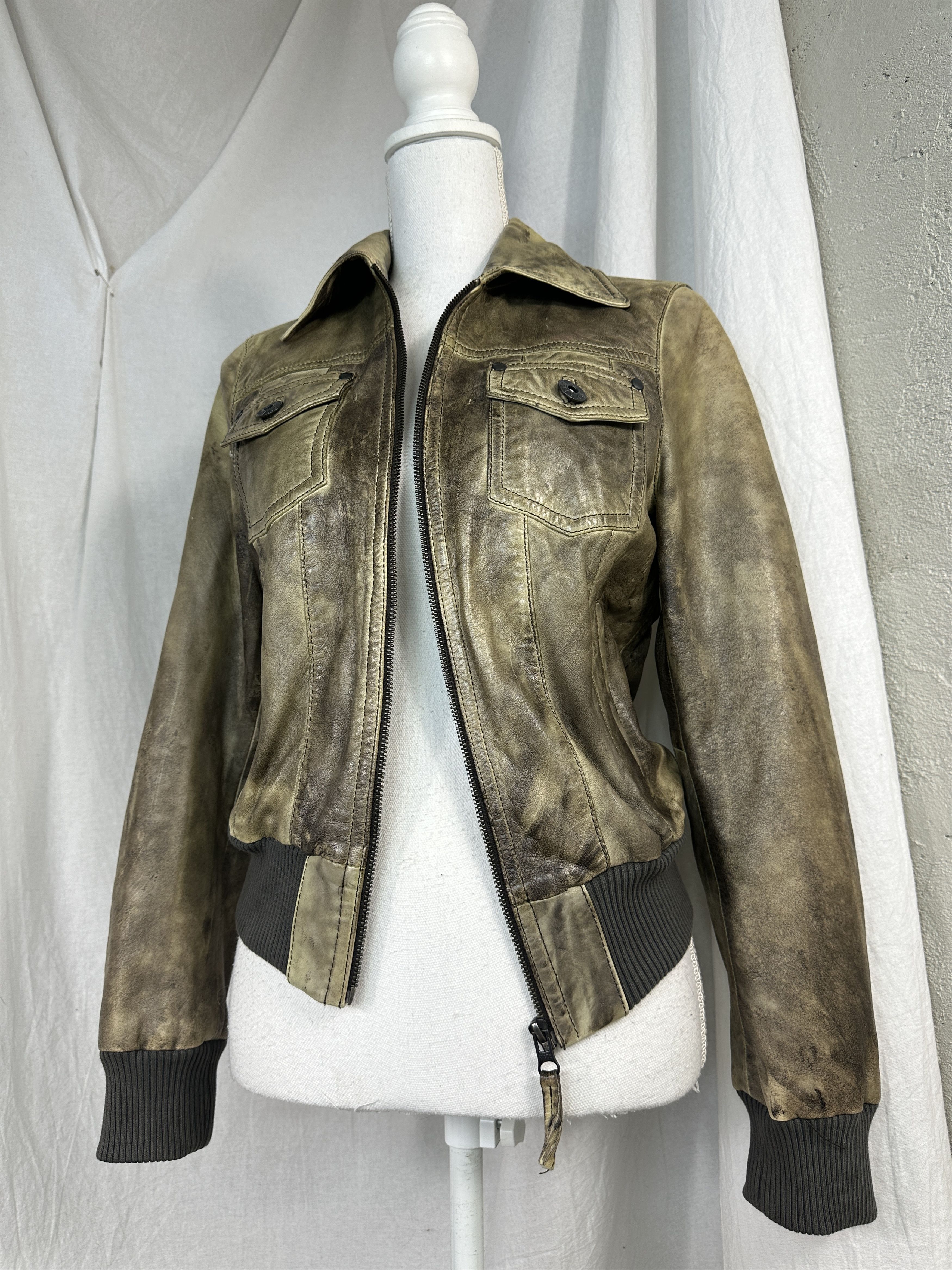 Vintage Vintage Leather Distressed Faded Cropped Jacket Size US S / EU 44-46 / 1 - 6 Thumbnail