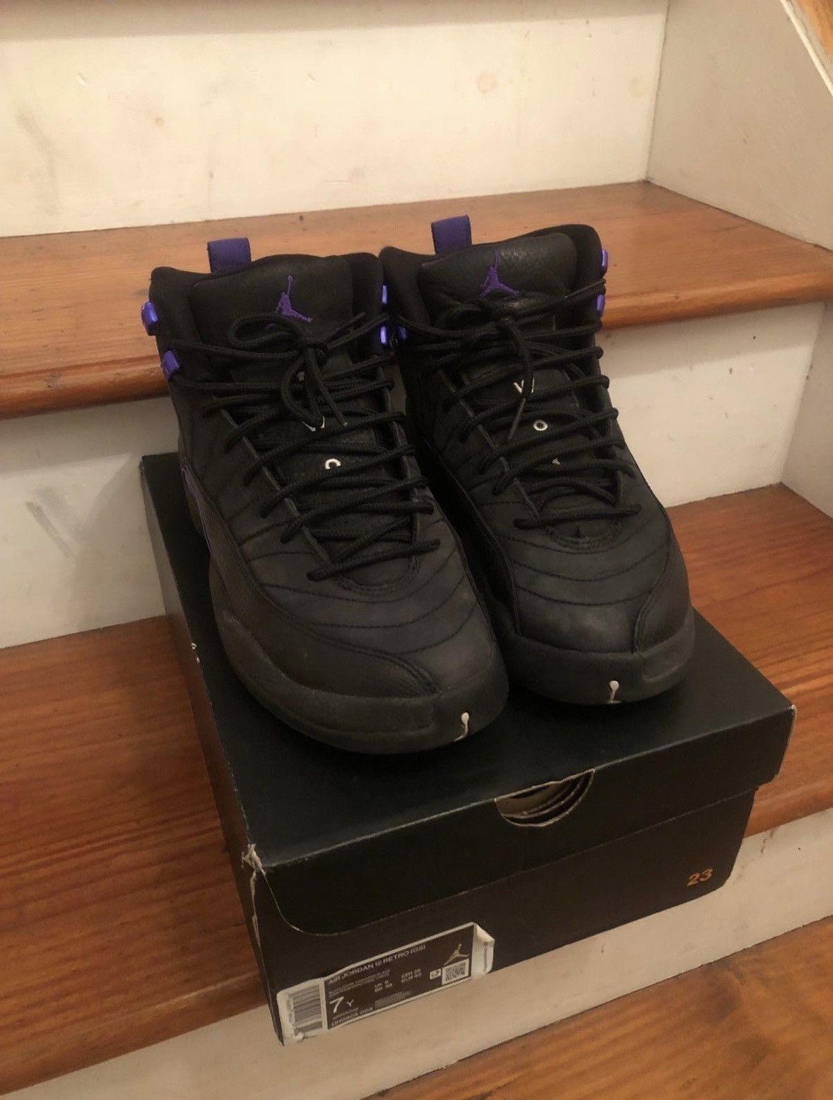 Jordan Brand DARK CONCORD JORDAN 12 7Y Size US 7 / EU 40 - 1 Thumbnail