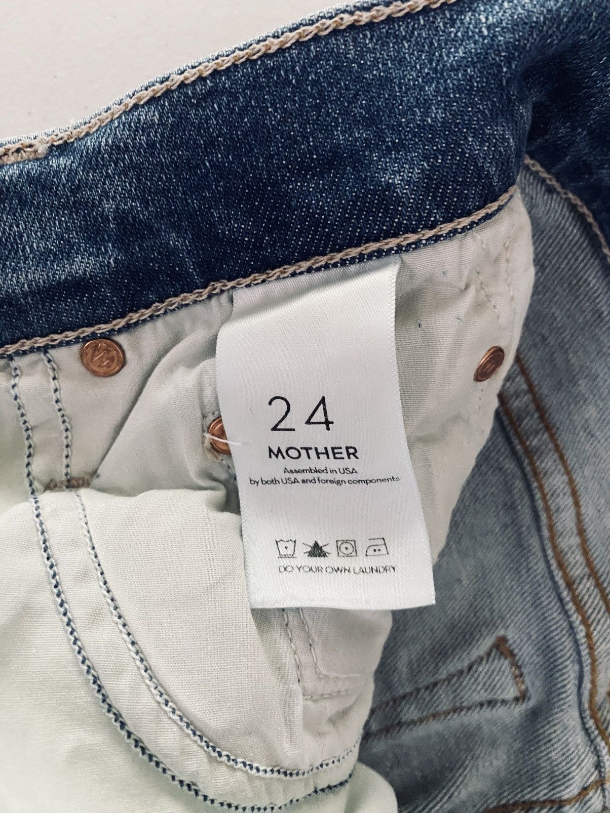 MOTHER Mother Denim The Cheeky Love Gun Relax Fit Jeans 24 EUC Size 24" / US 00 / IT 34 - 4 Thumbnail