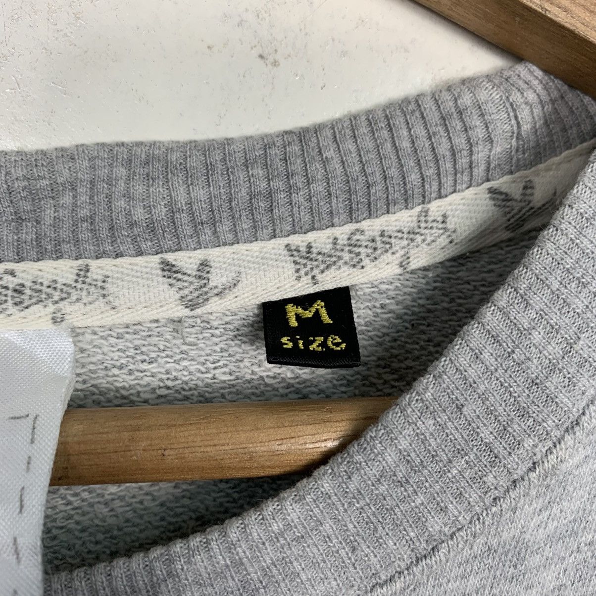 Japanese Brand Mark Gonzalez Crewneck Sweatshirt Size US M / EU 48-50 / 2 - 13 Thumbnail
