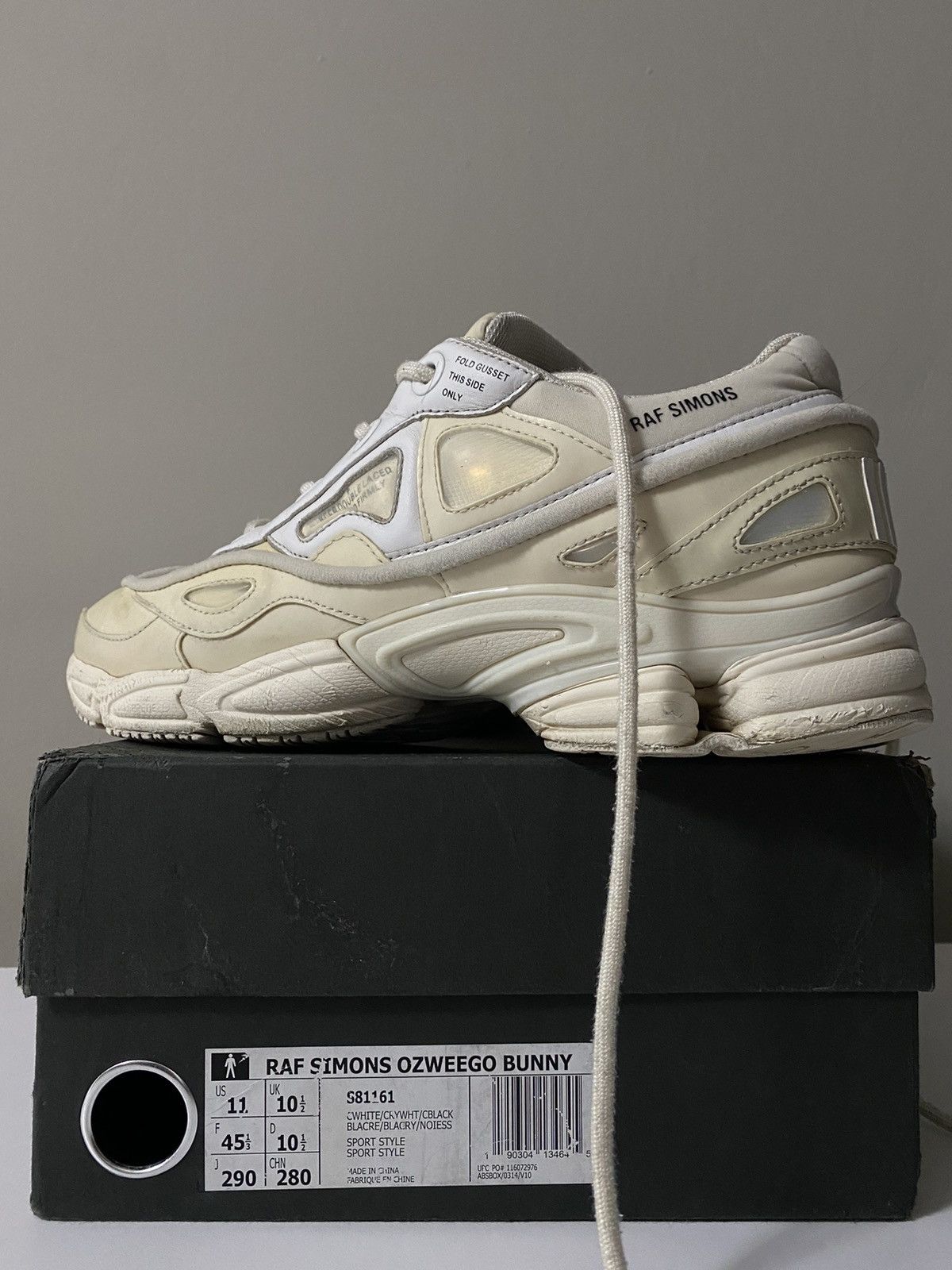 Adidas × Raf Simons ADIDAS x RAF SIMONS Ozweego Bunny Size US 11 / EU 44 - 4 Thumbnail