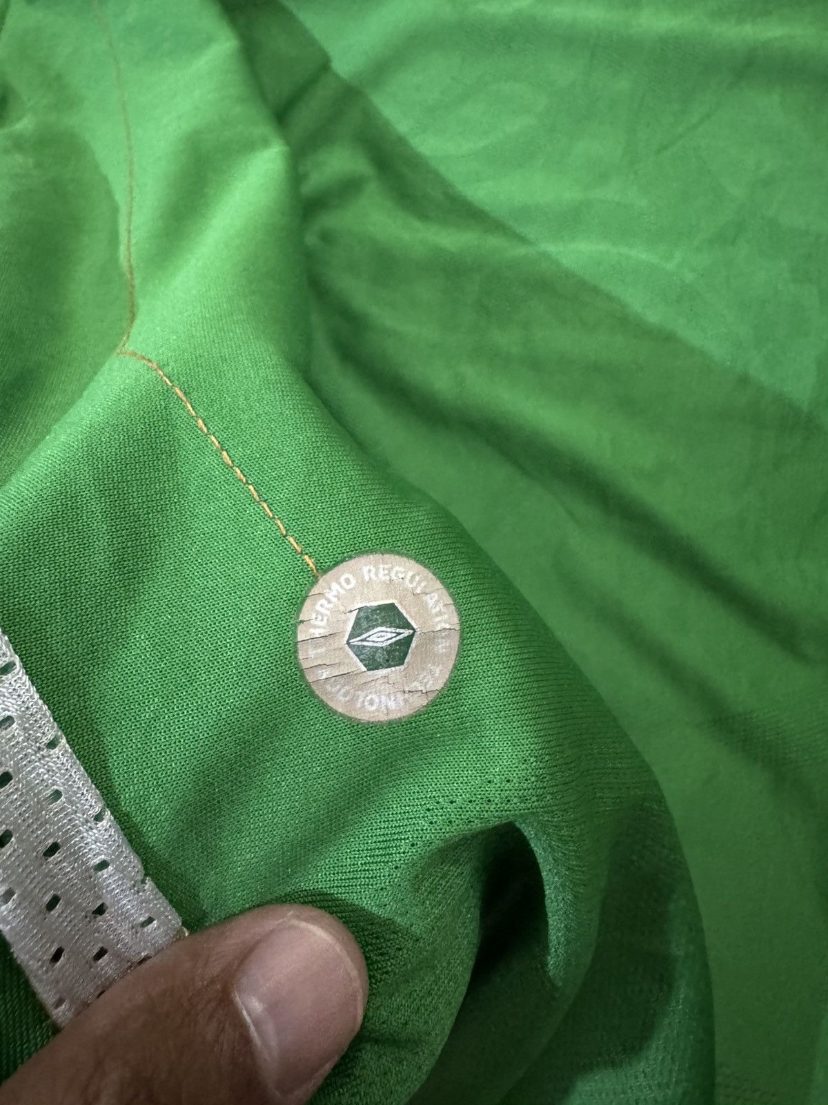 Umbro REPUBLIC OF IRELAND 2006-2008 HOME JERSEY BY UMBRO Size US L / EU 52-54 / 3 - 5 Thumbnail