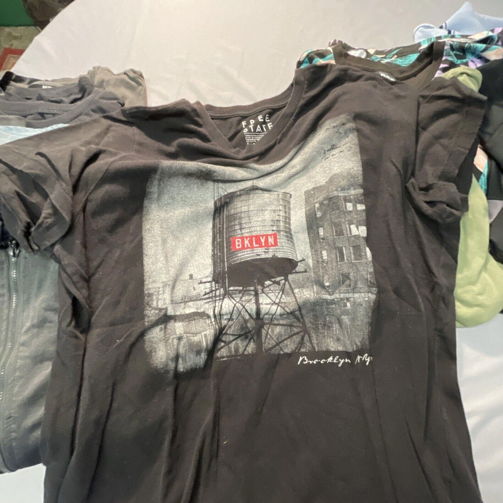 Designer Mens T Shirt Lot 11 SIZE XL Wholesale Size ONE SIZE - 8 Thumbnail