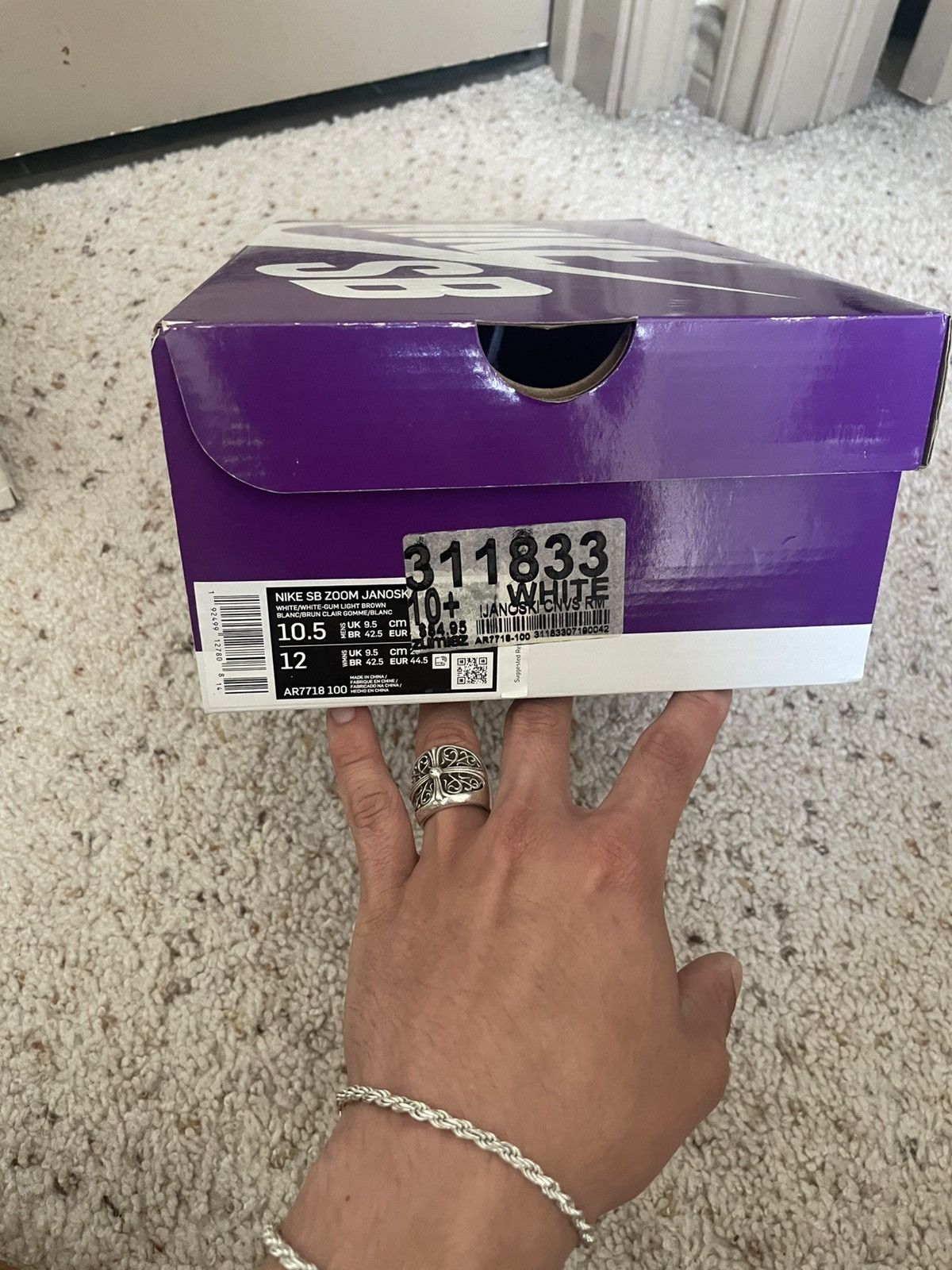 Nike SB Zoom Janoski’s Size US 10.5 / EU 43-44 - 13 Thumbnail