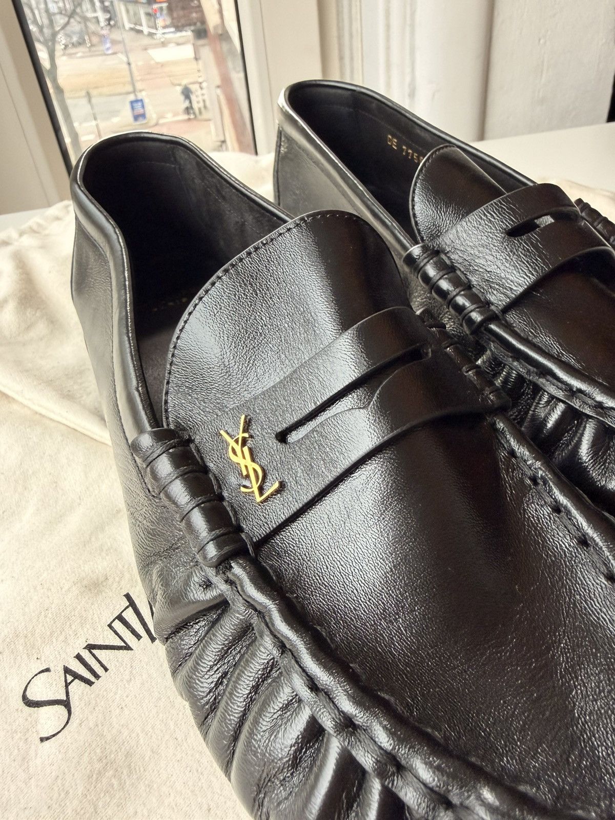 Saint Laurent Paris Le Loafer 83947125VAA1000 Size US 11 / EU 44 - 6 Thumbnail