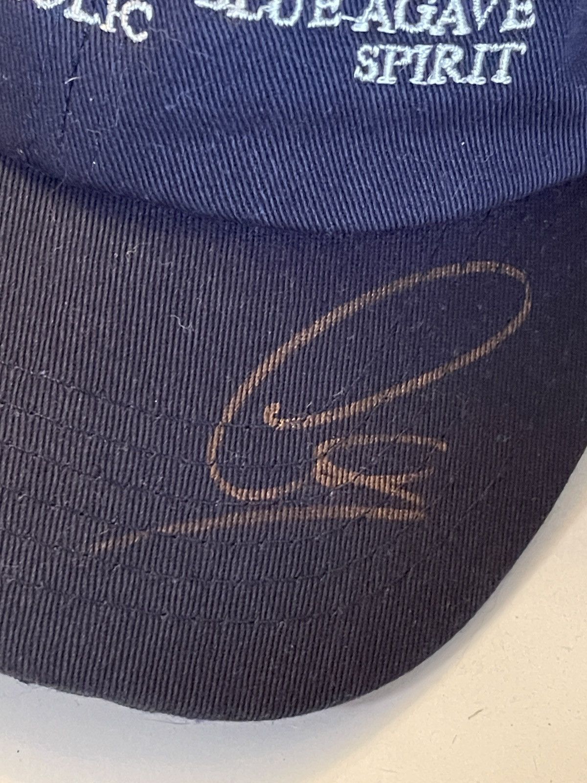 Formula 1 LEWIS HAMILTON Signed Cap Hat Almave Tequila Ferrari Size ONE SIZE - 6 Thumbnail
