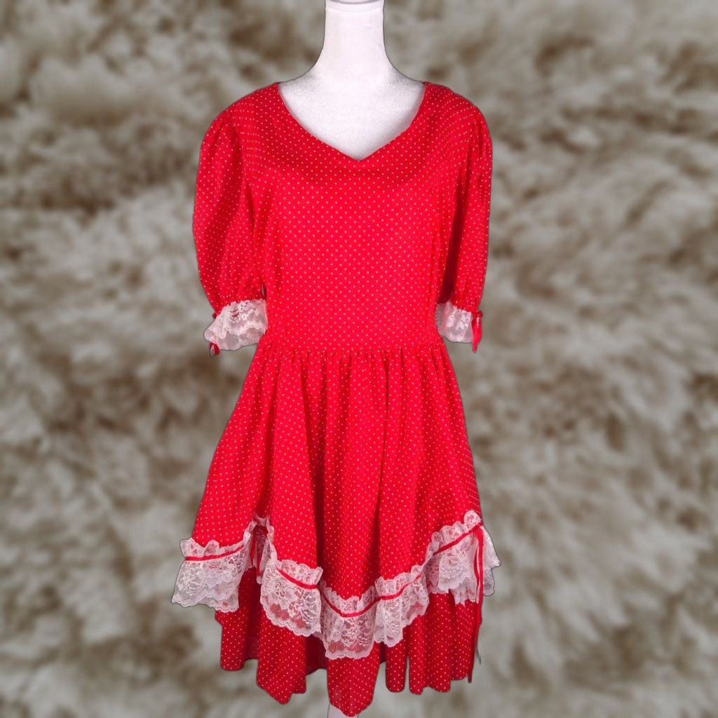 Jeri Bee Dress 50s Rockabilly Style Fit & Flare Swing Retro Red Polka Dot S  M Dress Jagged?