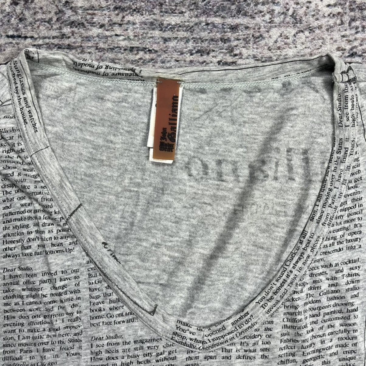John Galliano John Galliano news paper t shirt Size US L / EU 52-54 / 3 - 6 Thumbnail