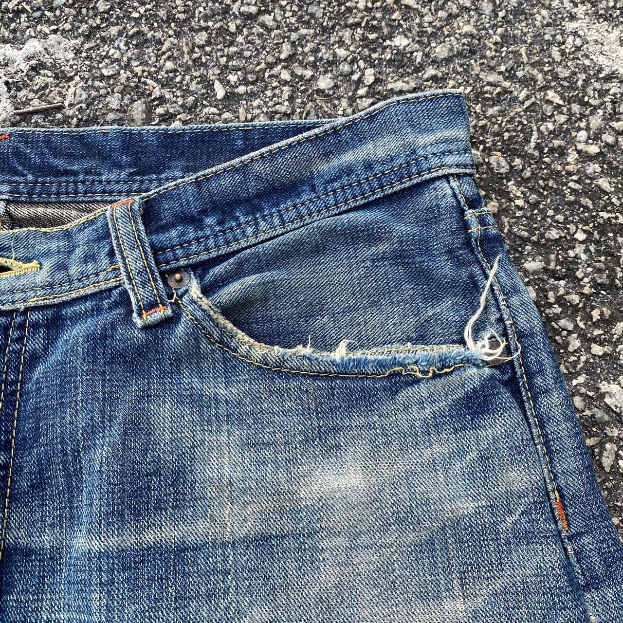 If Six Was Nine Vintage G Heart Limited Edition Distressed Denim Size US 34 / EU 50 - 10 Thumbnail