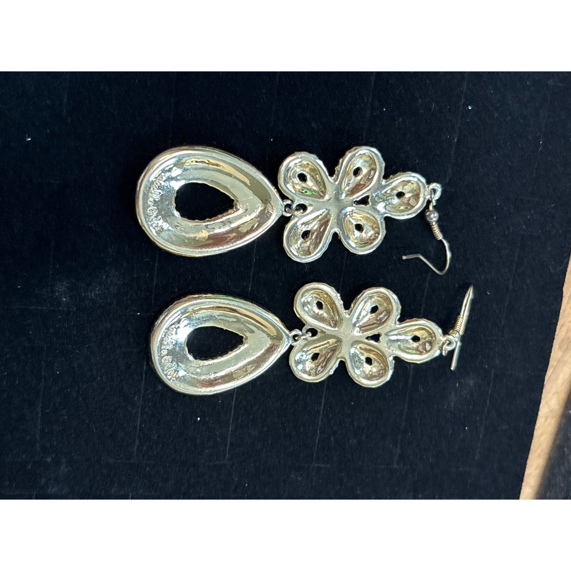 Other Stella & Dot Beaded Turquoise Teardrop & Floral Dangle Earri Size ONE SIZE - 4 Thumbnail