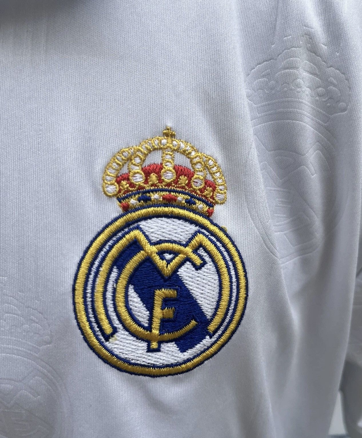 Adidas Jersey real madrid tchouameni Size US L / EU 52-54 / 3 - 5 Thumbnail