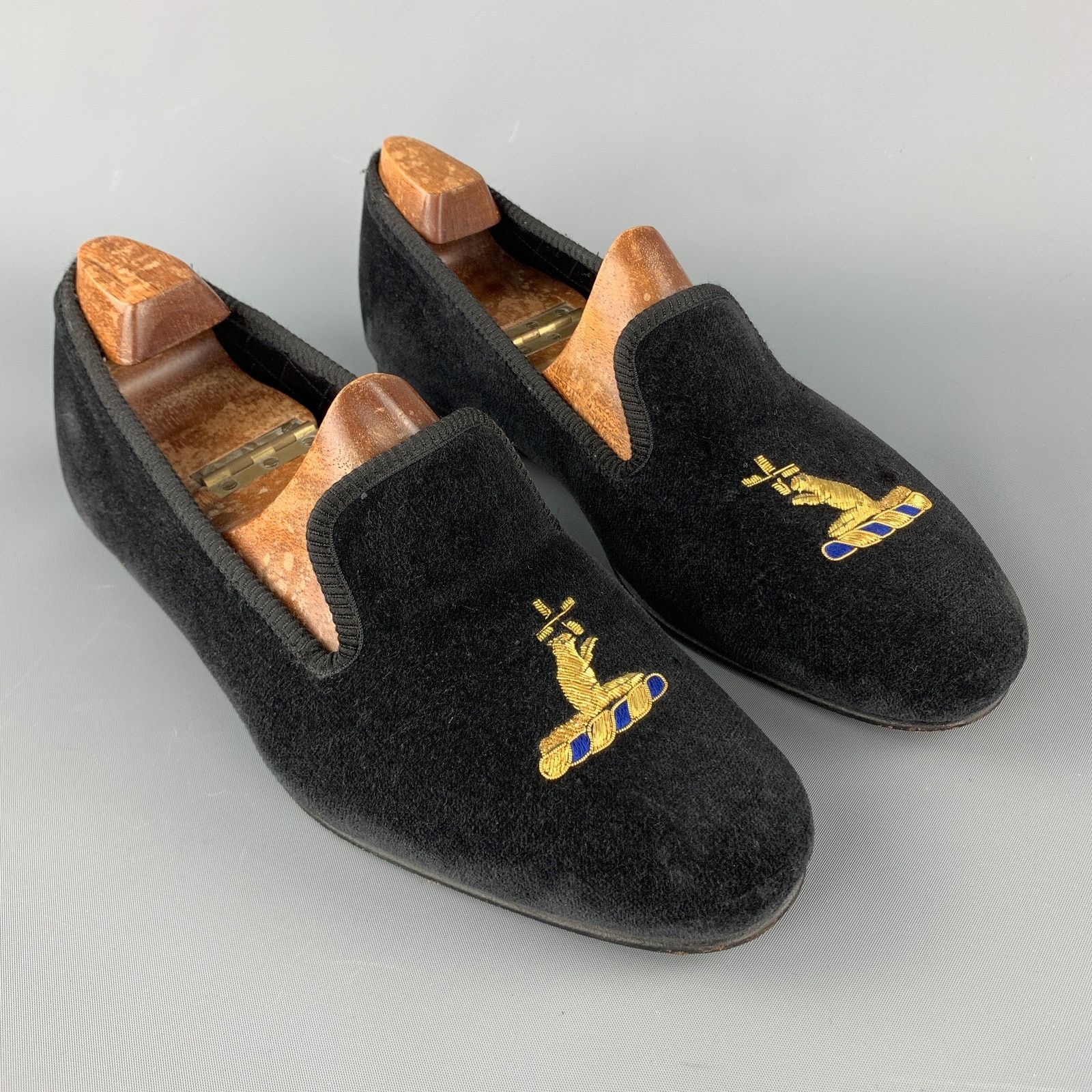 Custommade CUSTOM MADE Size 8 Black Embroidery Velvet Slippers Loafers Size US 8 / EU 41 - 8 Thumbnail