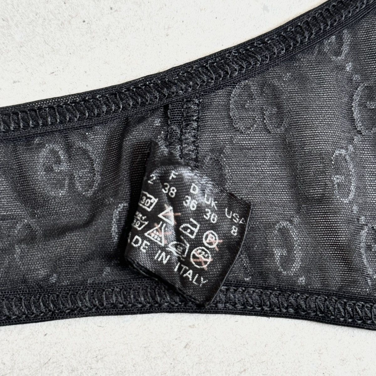 Gucci Iconic Runway S/S 1998 Tom Ford for Gucci lace crystal bra Size M / US 6-8 / IT 42-44 - 8 Thumbnail