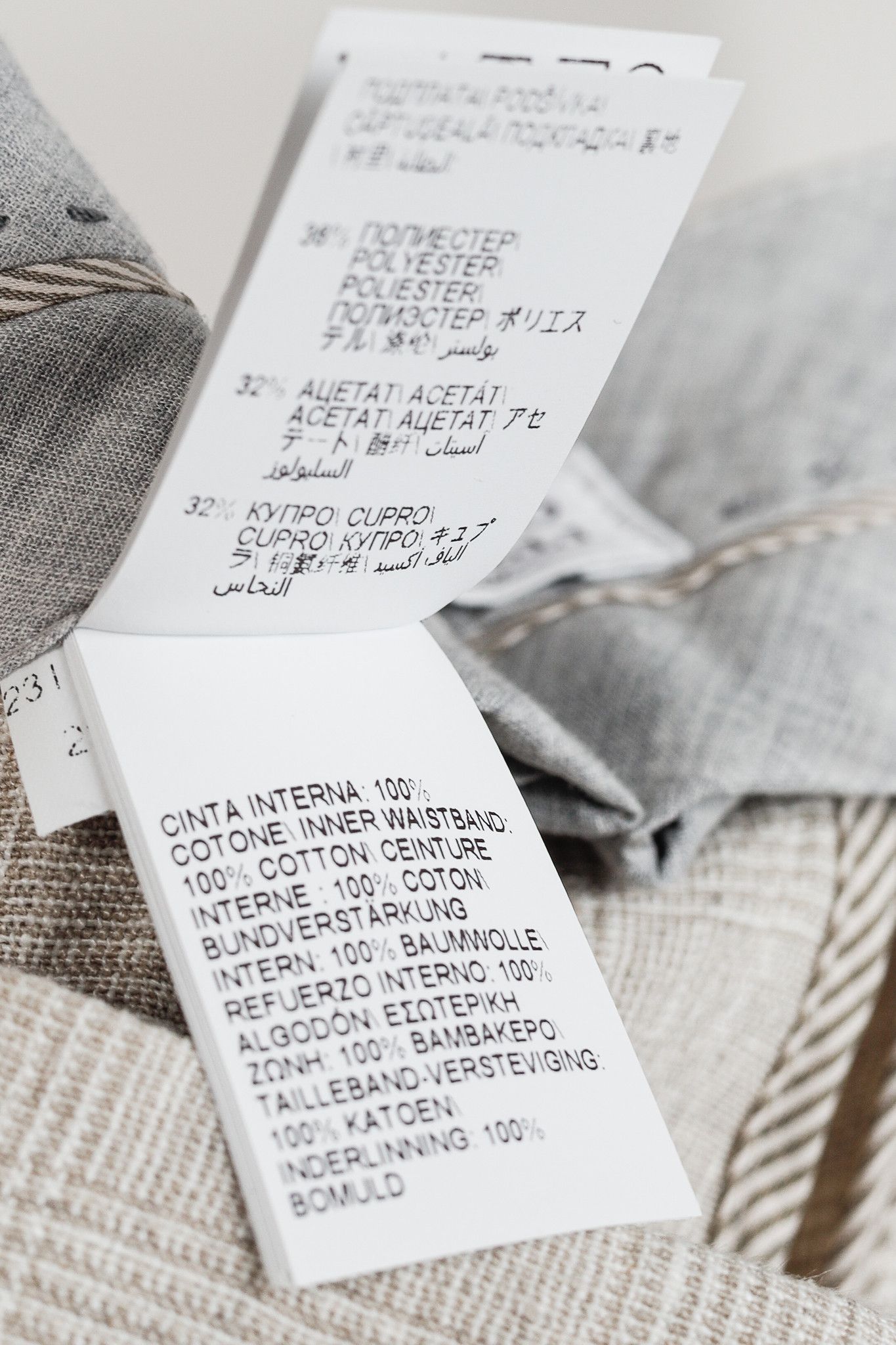 Brunello Cucinelli Brunello Cucinelli SS/23 Glen-Plaid Linen Cuffed Trousers Size 28" / US 6 / IT 42 - 10 Thumbnail