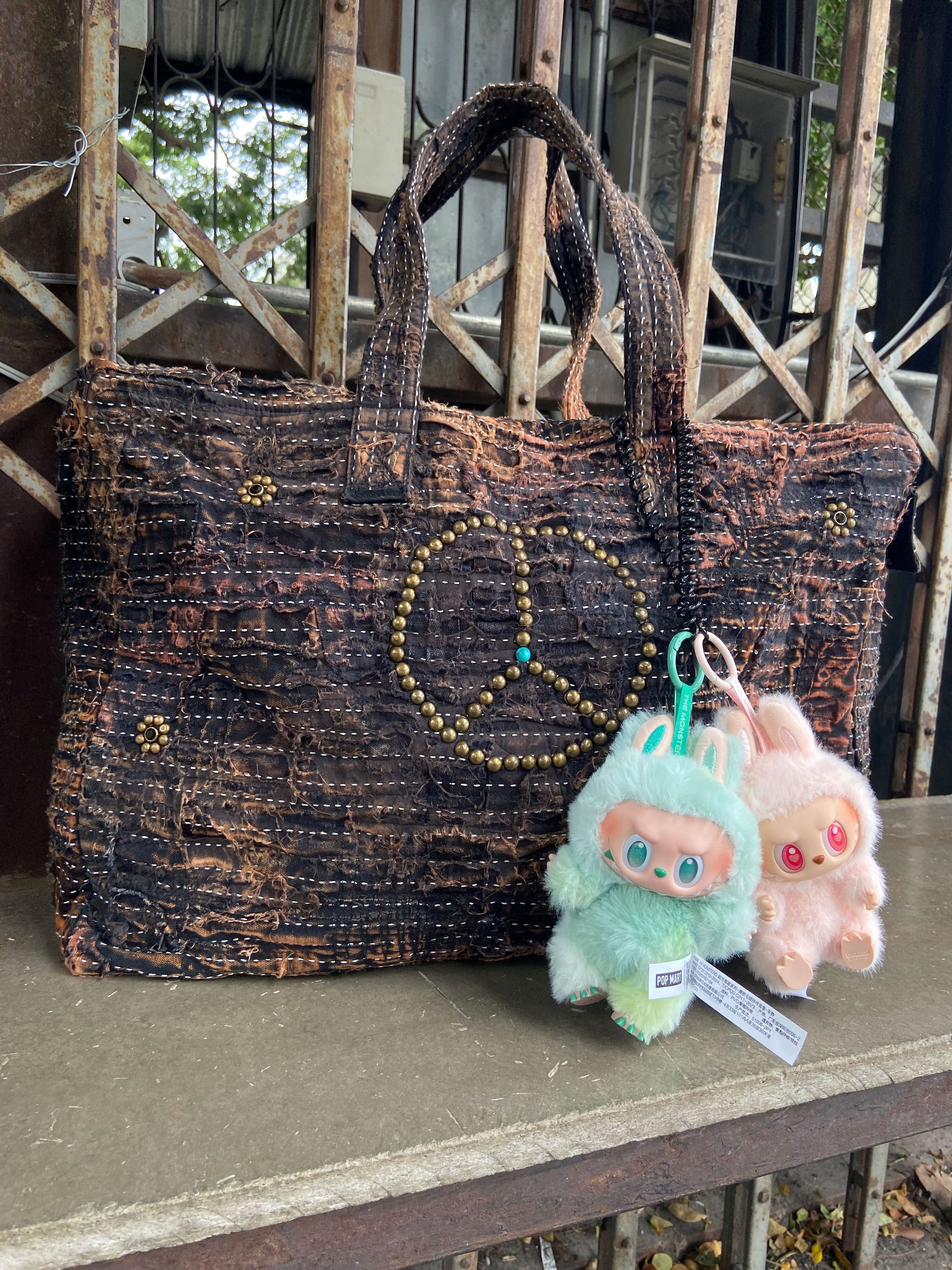 Japanese Brand 1/1 BORO Damaged Tote Bag Size ONE SIZE - 3 Thumbnail