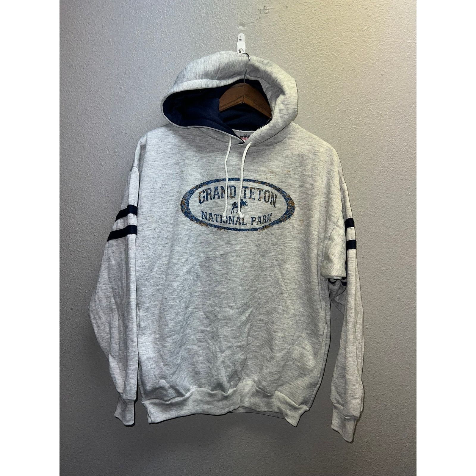Vintage Vintage Grand Teton Hoodie Sweatshirt National Park Gray 90s Size US L / EU 52-54 / 3 - 1 Thumbnail
