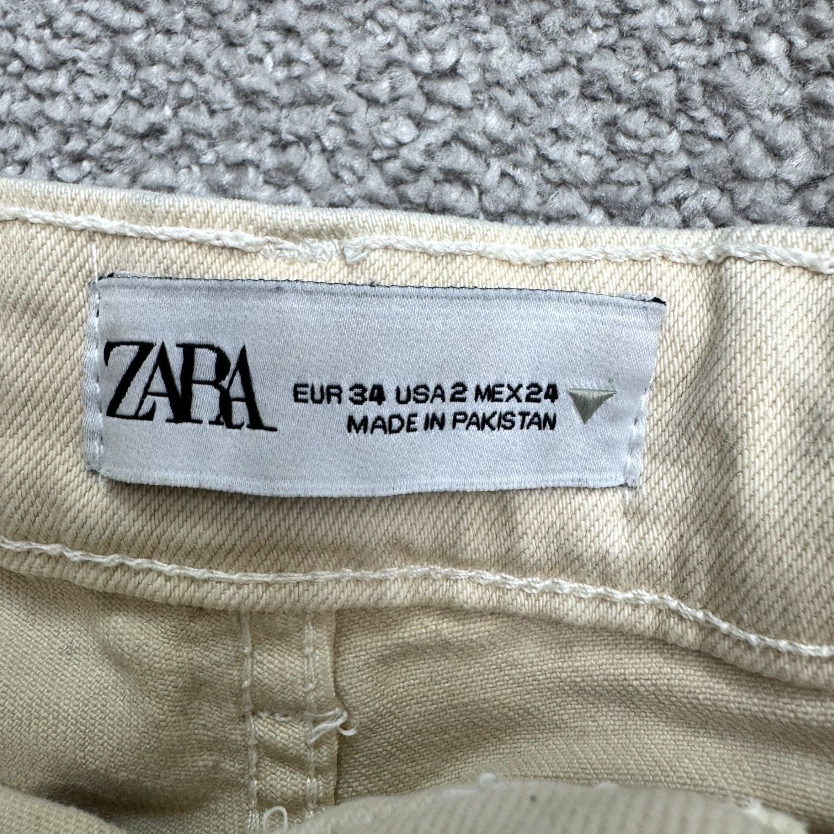 Everlane Zara Jeans Womens 2 Beige High Rise Straight Leg Cropped Ankle Denim Raw Hem Size 27" / US 4 / IT 40 - 7 Thumbnail