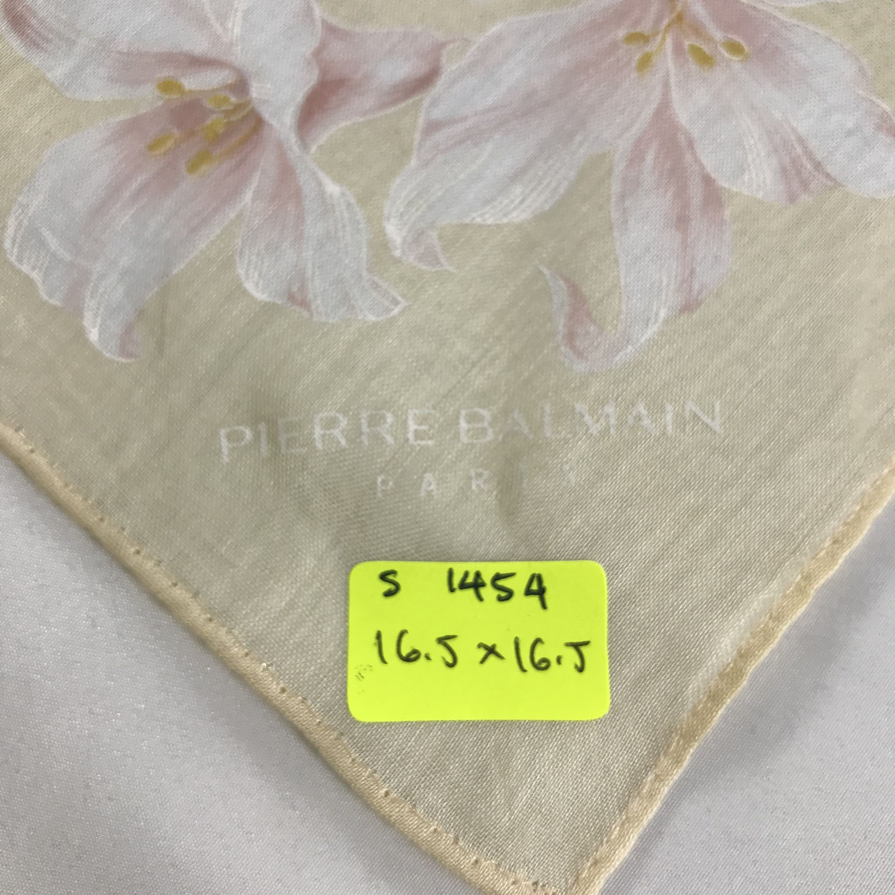 Pierre Balmain × Vintage Pierre Balmain Bandana / Handkerchief / Neckerchief - S1454 Size ONE SIZE - 5 Thumbnail