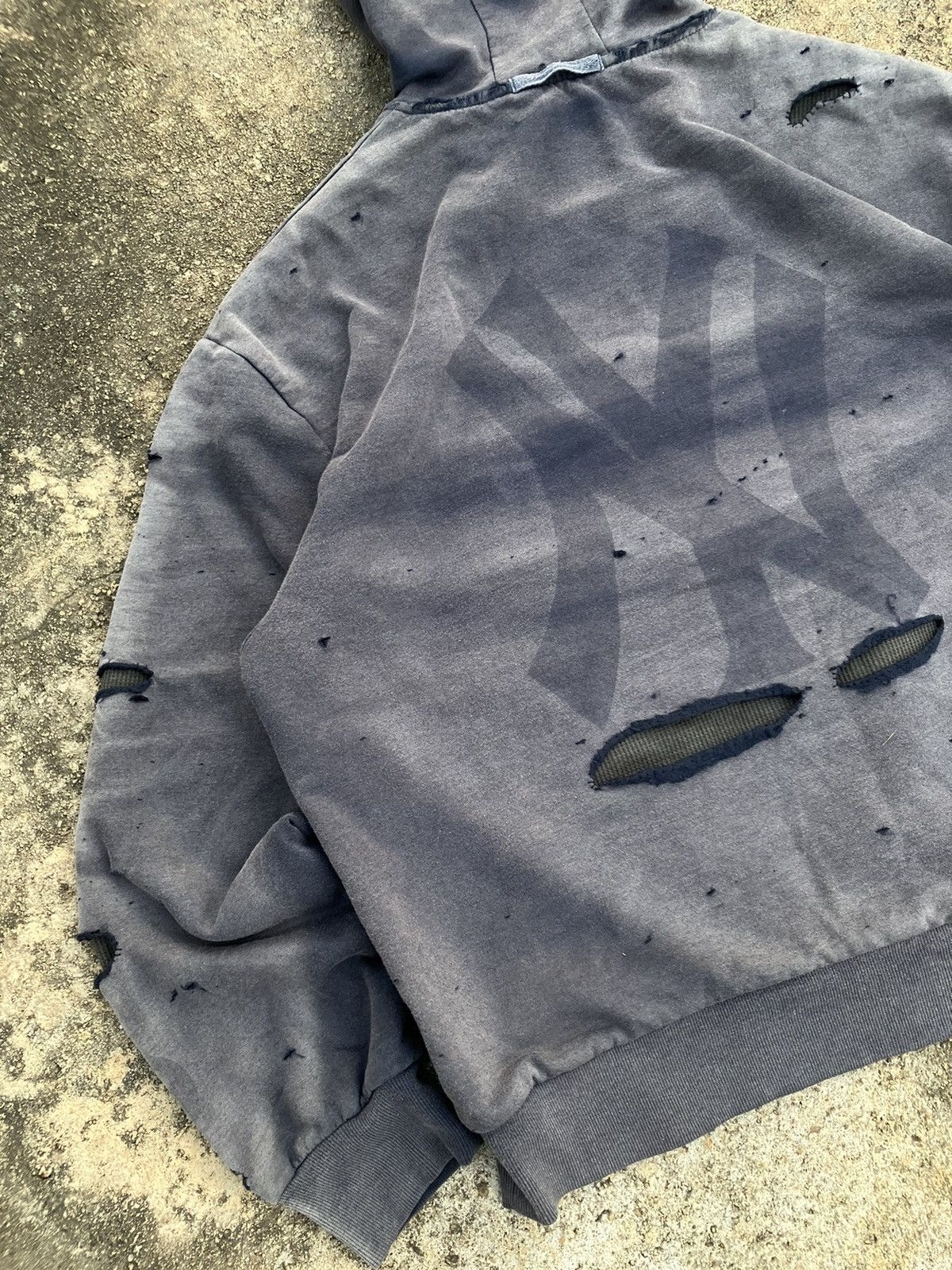 Dickies × StraightFaded Hoodie zip & faded destroyed. Size US XL / EU 56 / 4 - 8 Thumbnail