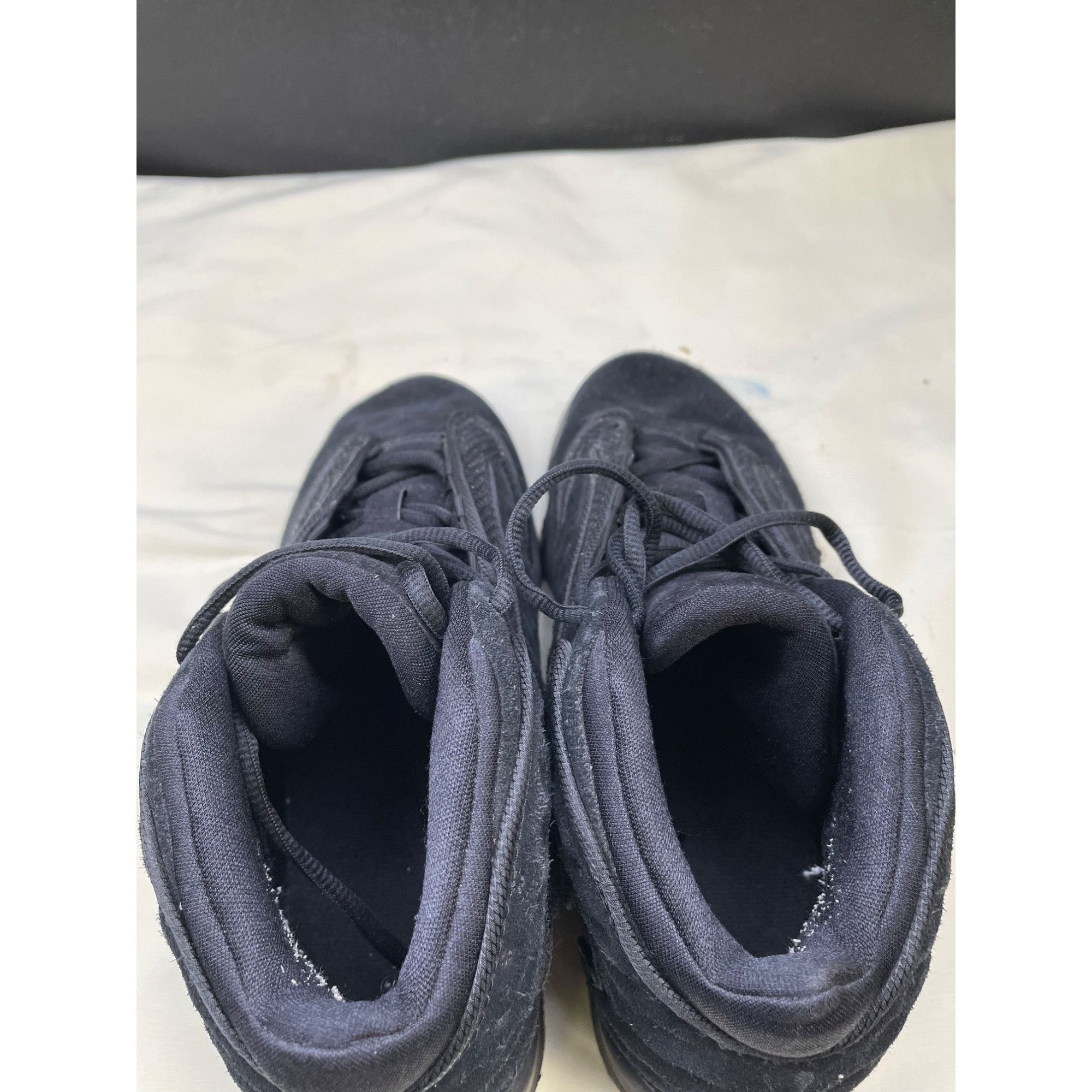 Jordan Brand Jordan Womens Black Metallic Gold Sneakers Shoes Size 10 SKU Size US 10 / IT 40 - 9 Thumbnail