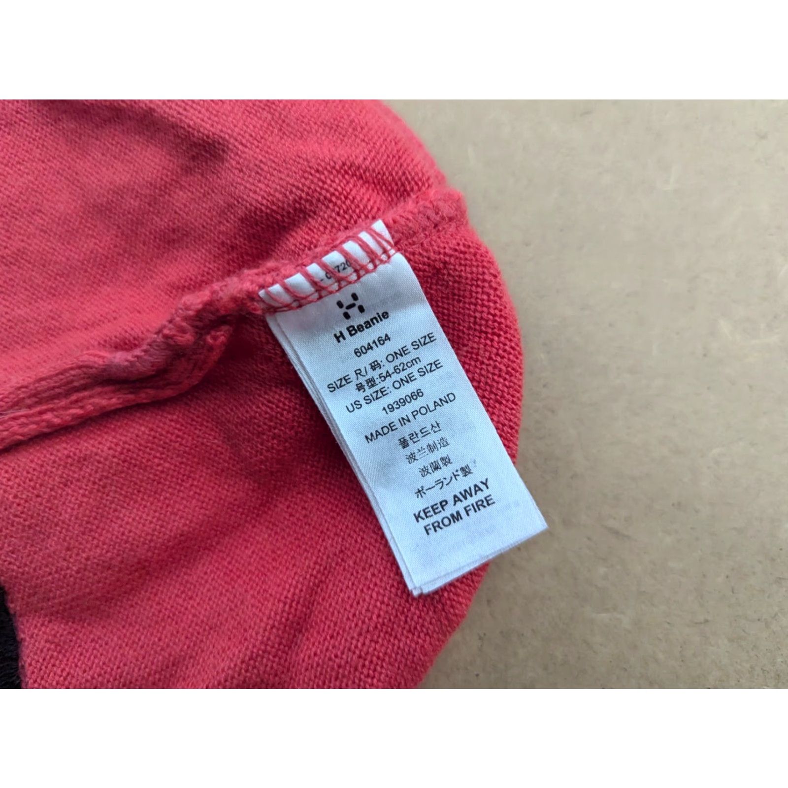 Pinko Haglofs Womens Beanie Hat One Size Pink 50% Merino Wool Lined Lightweight Knit Casual Reversible Tab Size ONE SIZE - 5 Thumbnail