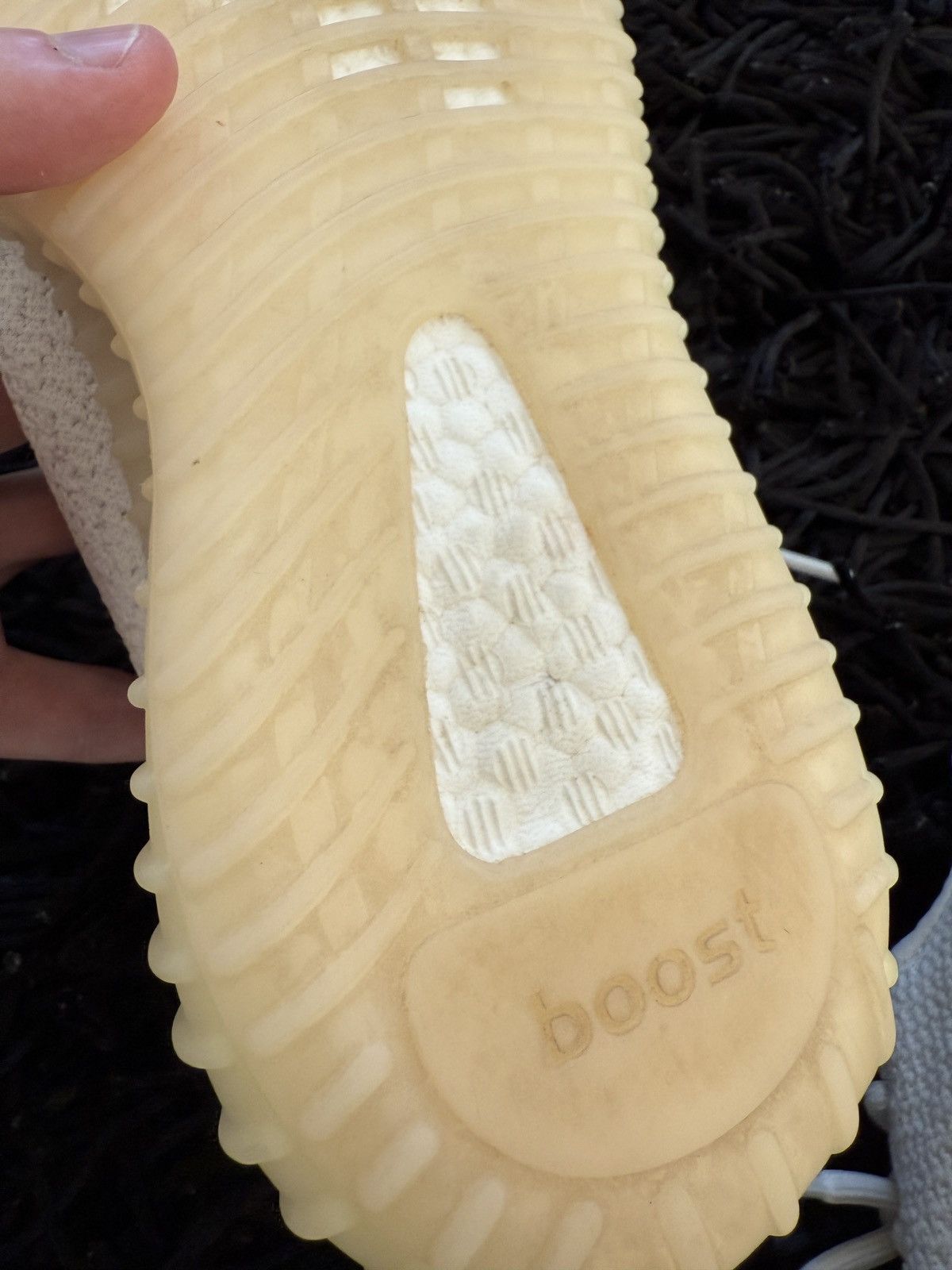Adidas Yeezy 350 White Size US 5 / EU 37 - 7 Thumbnail