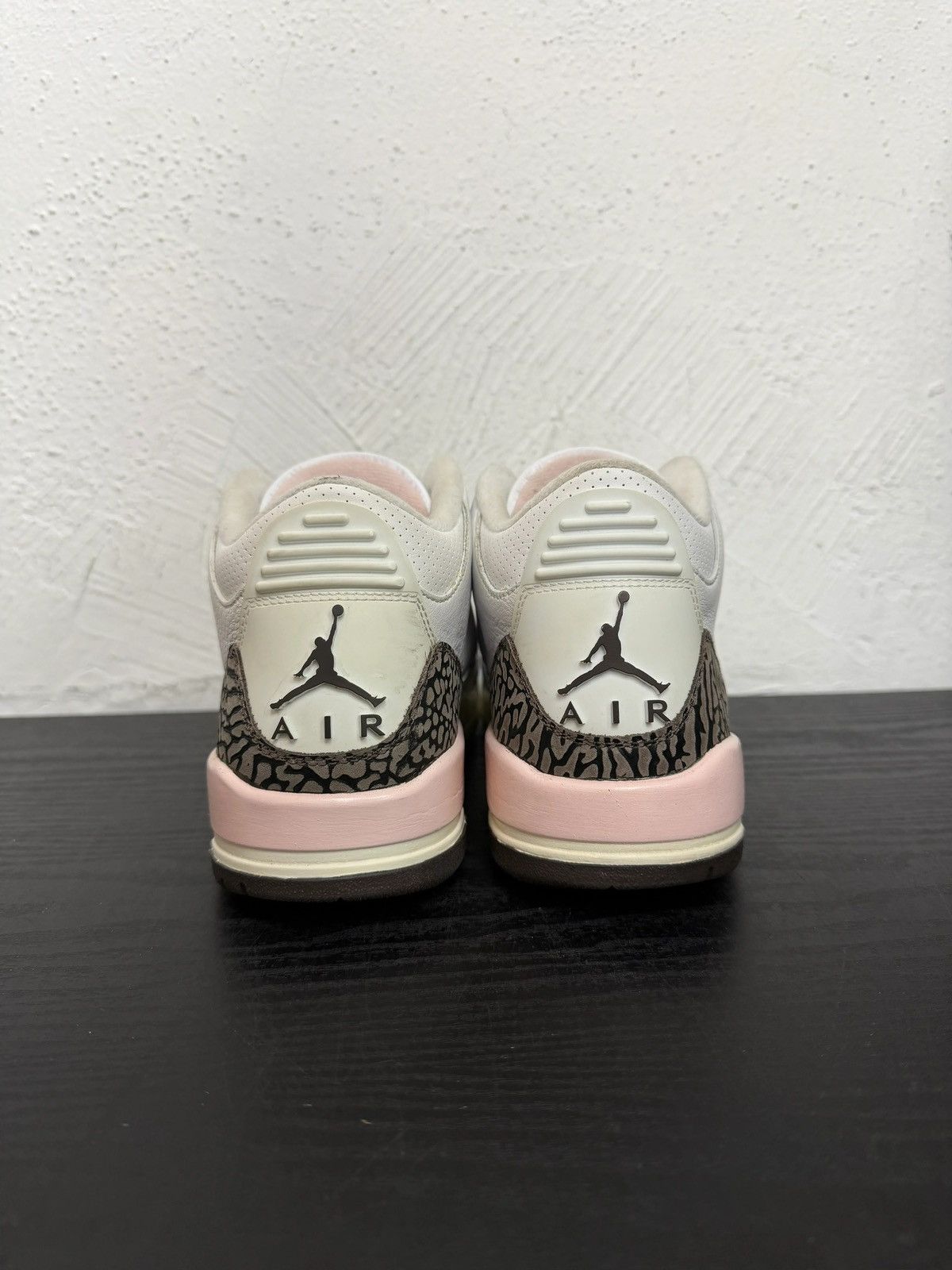 Jordan Brand Jordan 3 Neapolitan size 8 Size US 8 / EU 41 - 2 Thumbnail