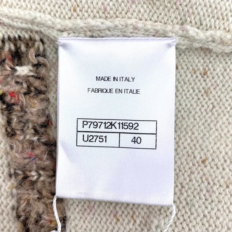 Chanel Chanel 25 Ski Series Apricot Deer Snowflake Inlaid Cashmer Size S / US 4 / IT 40 - 8 Thumbnail