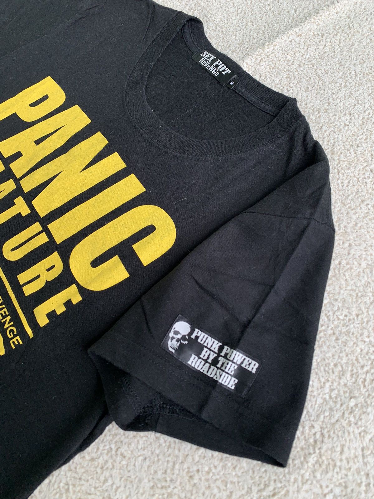 Japanese Brand Vintage Sex Pot Revenge Bondage Tshirt Size US M / EU 48-50 / 2 - 5 Thumbnail