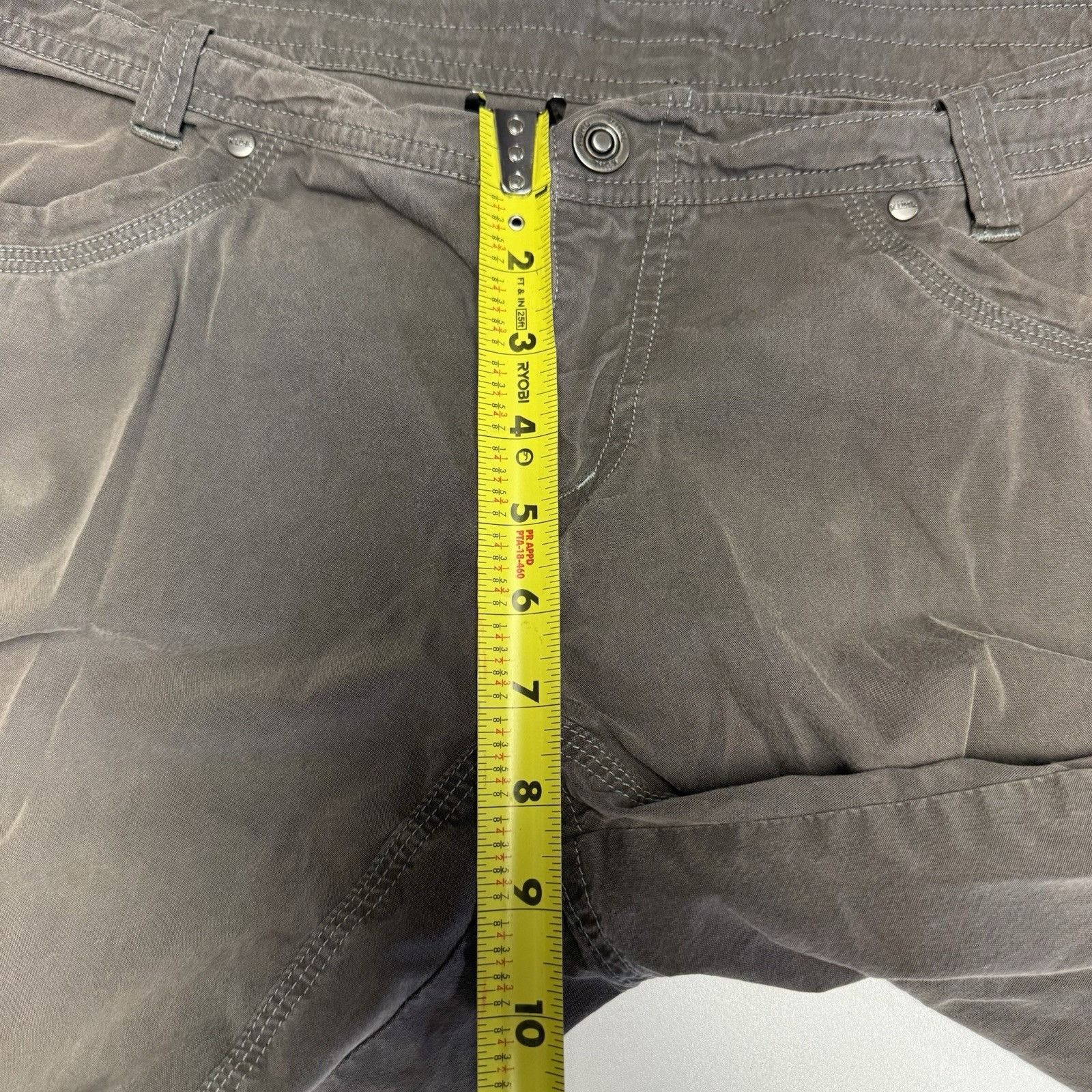 Kuhl Kuhl Hiking Cargo Shorts Womens 12 Casual Outdoors Pockets ( Size 34" / US 12 / IT 48 - 10 Thumbnail
