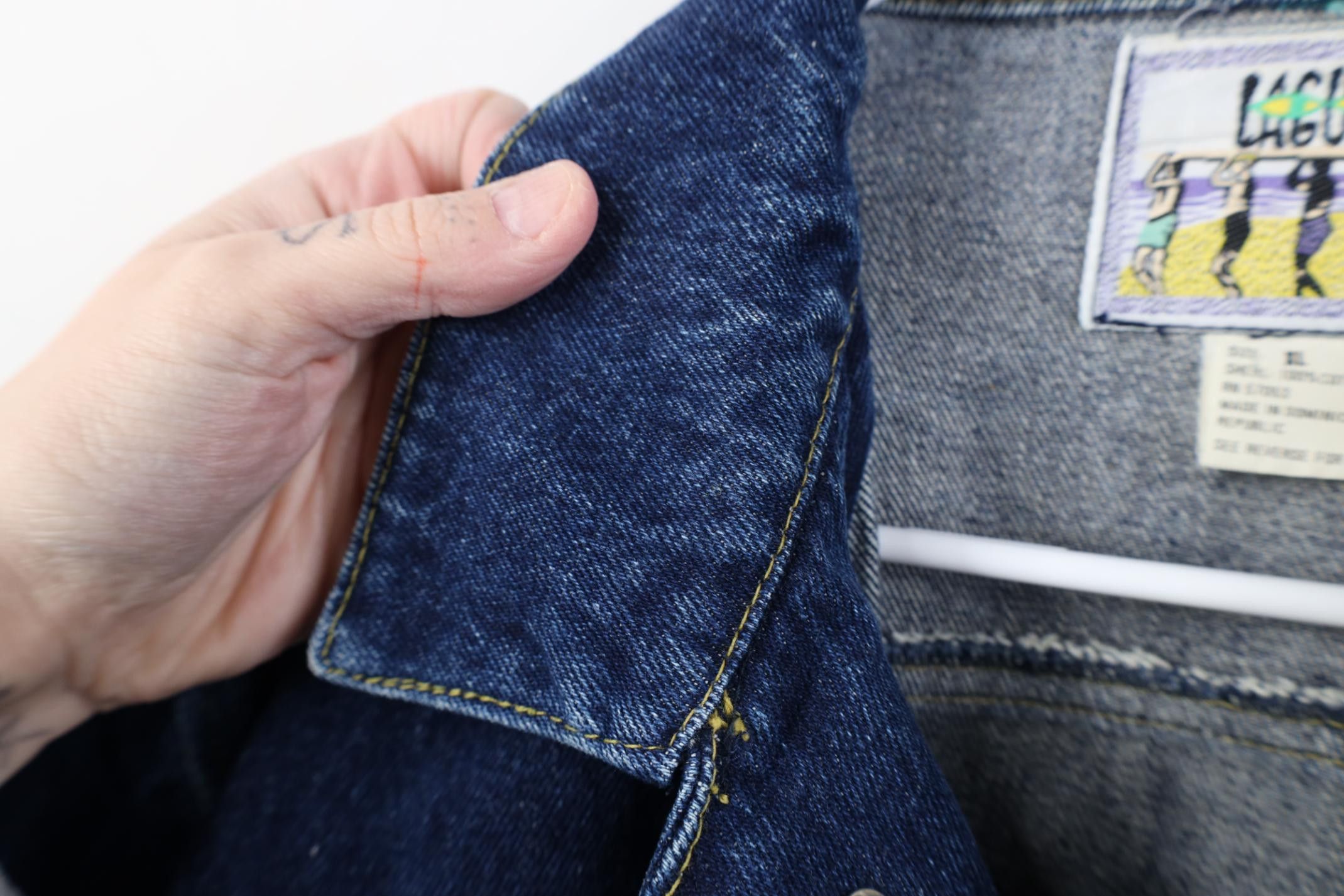 Vintage Vintage 90s Streetwear Fit Denim Jean Trucker Jacket Blue Size US XL / EU 56 / 4 - 10 Thumbnail