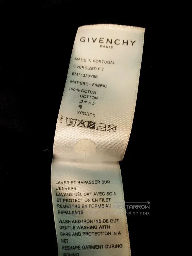 Givenchy Givenchy short sleeves Size US M / EU 48-50 / 2 - 4 Thumbnail