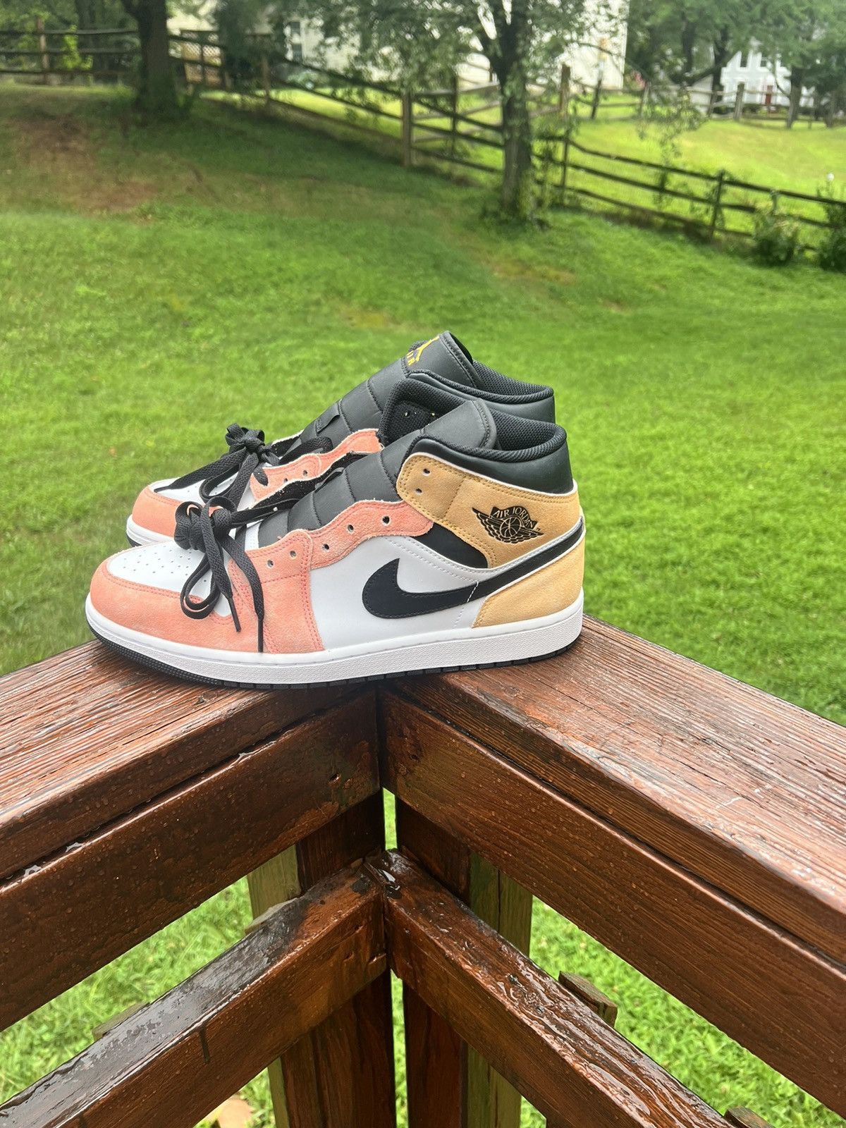 Jordan Brand Jordan 1 Mid SE MAGIC EMBER/SUNDIAL-WHITE-BLACK Size US 12 / EU 45 - 3 Thumbnail