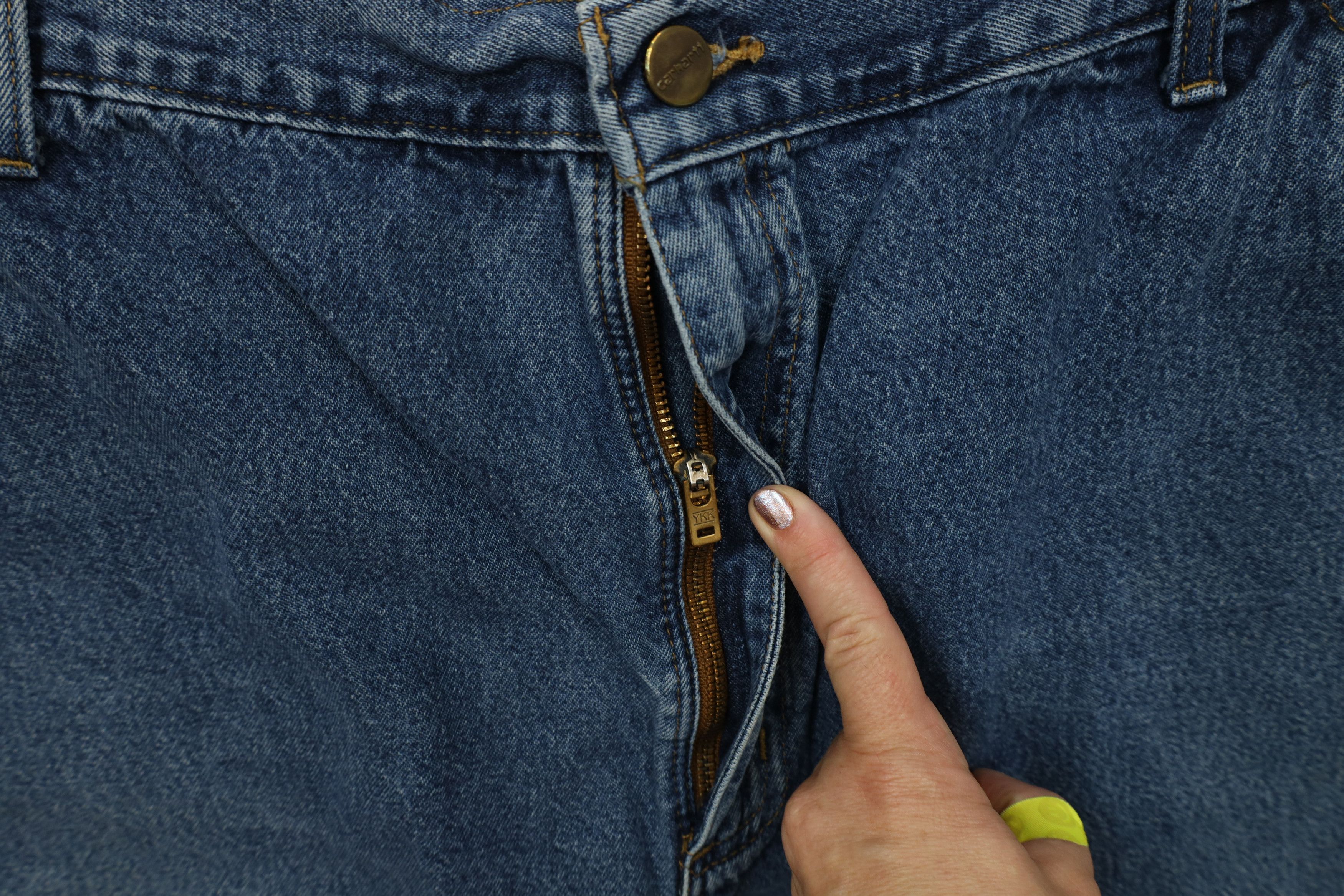 Carhartt Vintage Y2K Carhartt Spell Out Wide Leg Dungaree Jeans Size US 40 / EU 56 - 8 Thumbnail