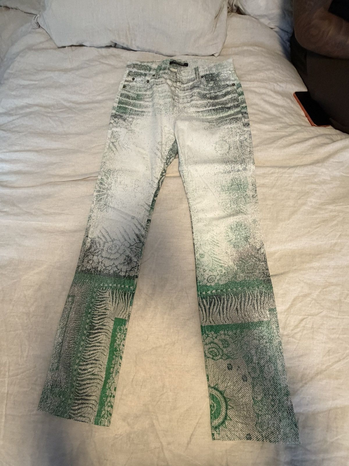 Roberto Cavalli Original Roberto Cavalli denim Size 28" / US 6 / IT 42 - 1 Thumbnail