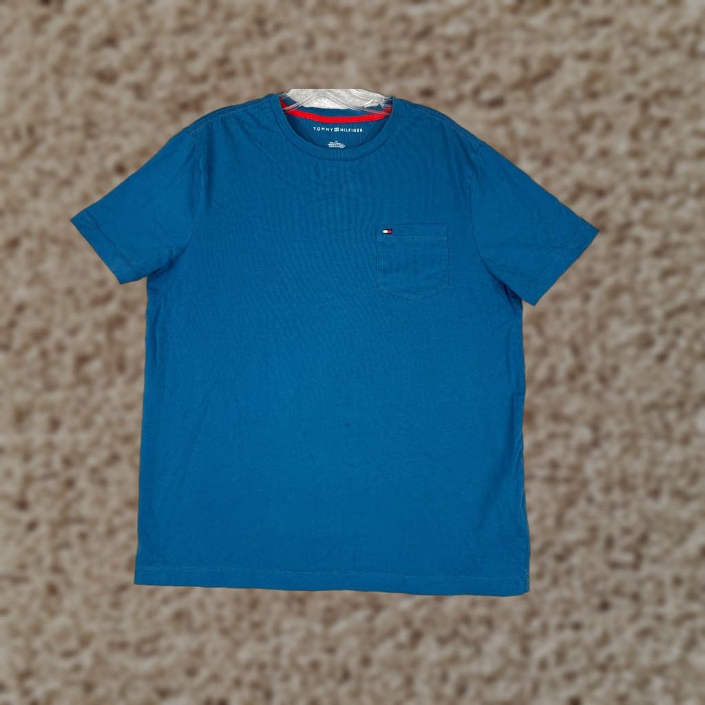 Tommy Hilfiger Tommy Hilfiger Shirt Adult Medium Blue Short Sleeve Crew Neck Pocket Cotton Embroidered Logo Men Size US M / EU 48-50 / 2 - 1 Thumbnail