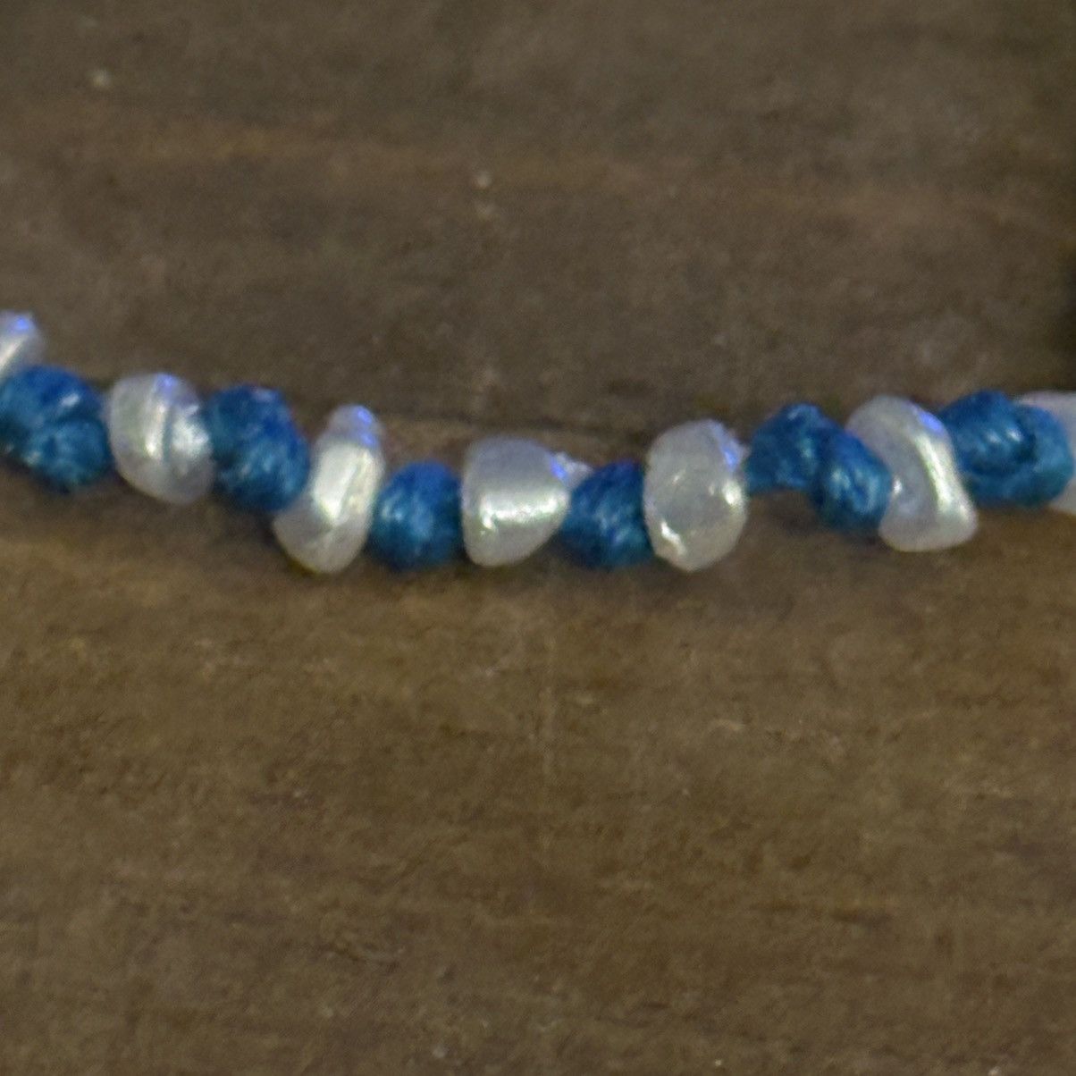 Other Blue and white chip bead bracelet/anklet Size ONE SIZE - 4 Thumbnail