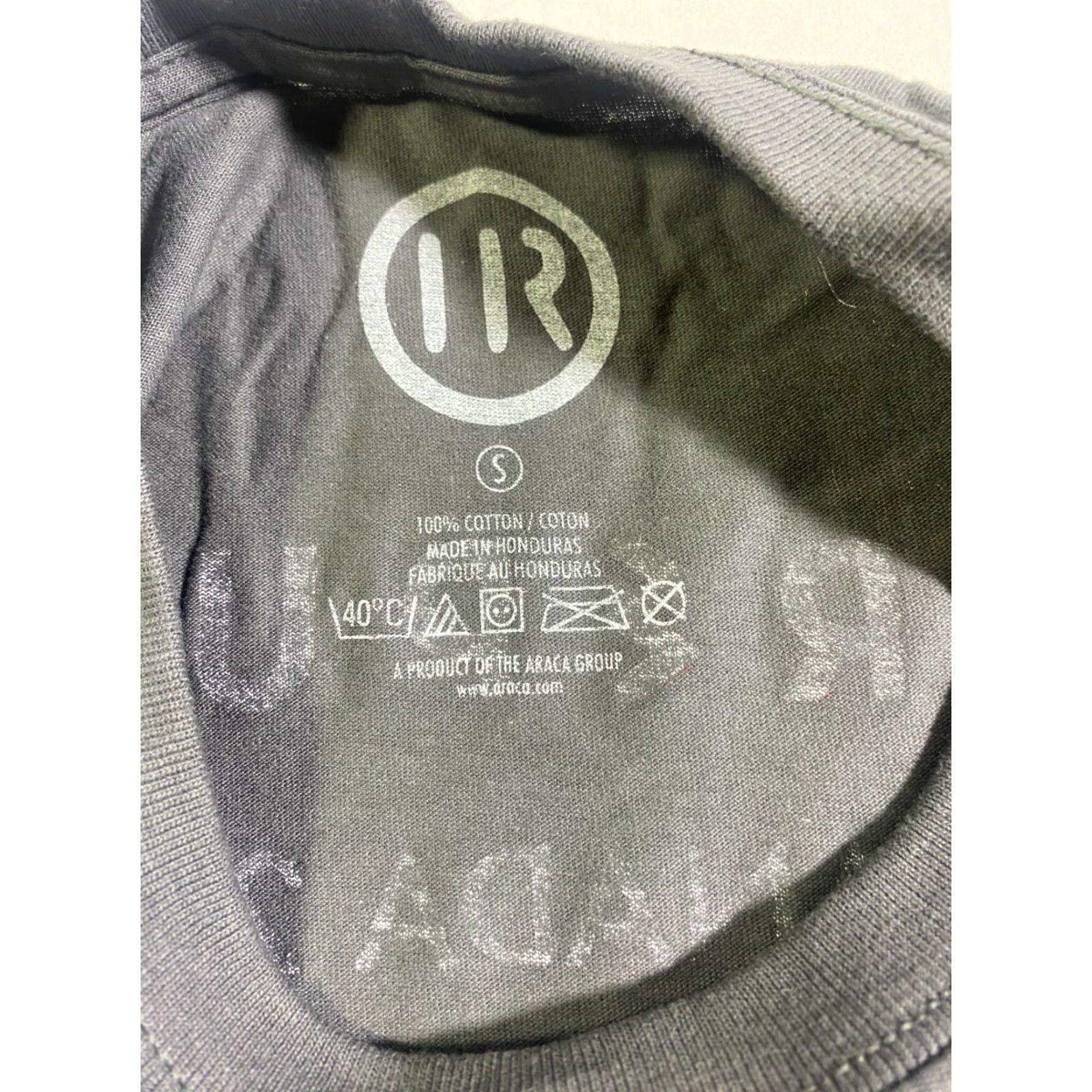 New Republic VINTAGE ONEREPUBLIC Canada Tour 2015 Grey Long Sleeve T-Shirt Official Merchandise Size S Unisex Adults Band Music Mens Size US S / EU 44-46 / 1 - 2 Thumbnail