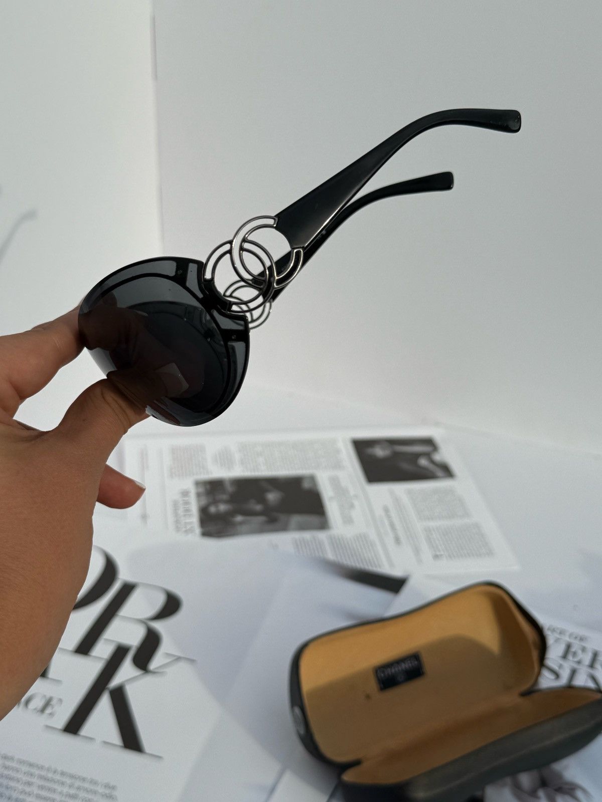 Chanel Chanel vintage sunglasses 4144 Size ONE SIZE - 4 Thumbnail