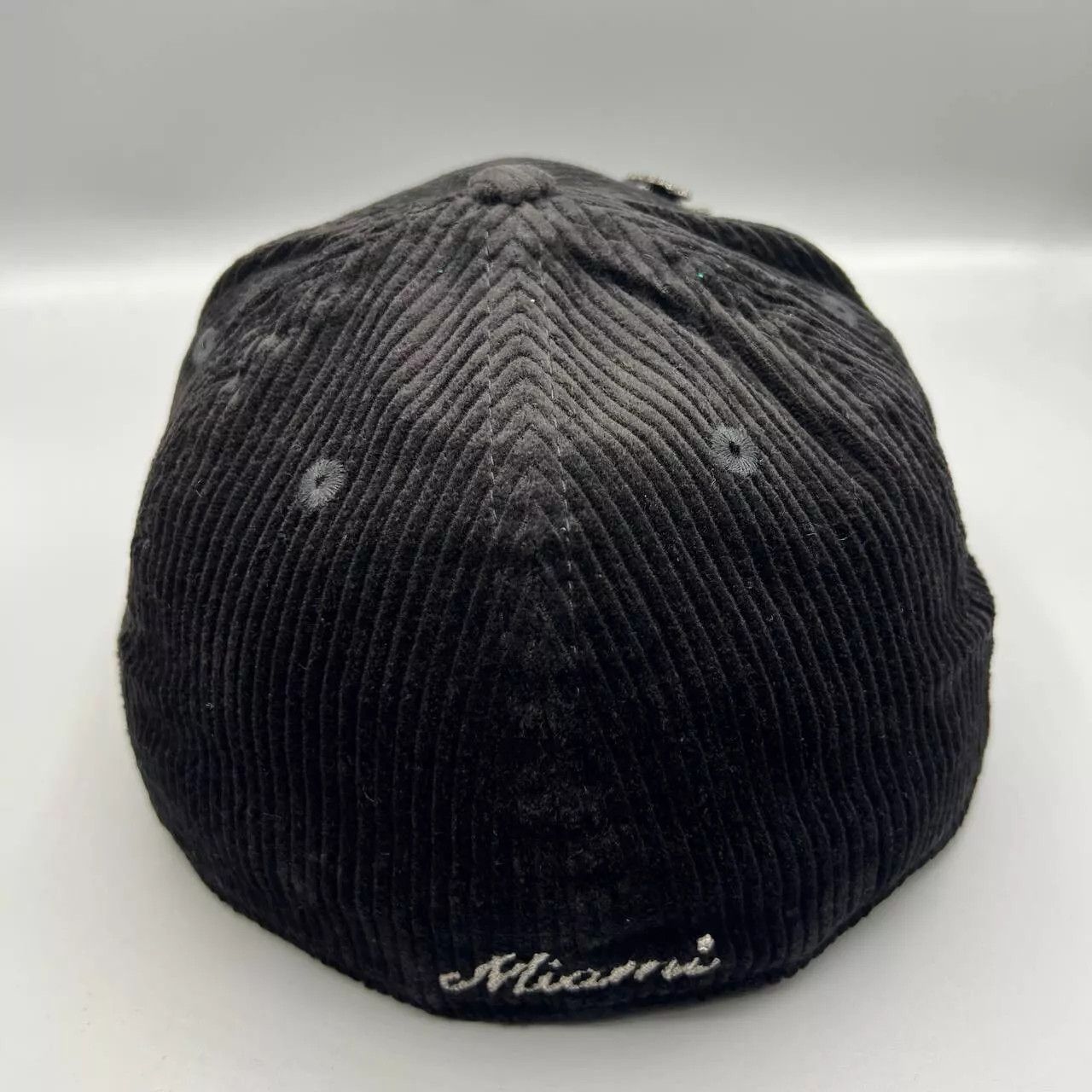 New Era Miami Heat Hat Men 7 3/8 Corduroy 59Fifty New Era Fitted Cap Size ONE SIZE - 4 Thumbnail