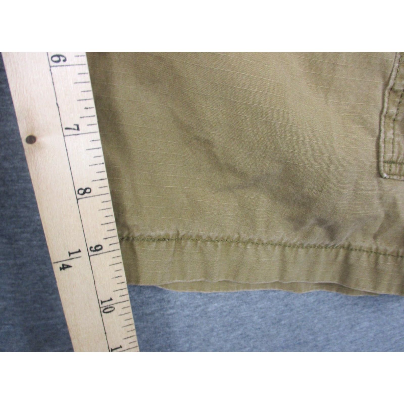 Levi's Levi’s Cargo Short Mens Size 34 Color Brown Casual Outdoors Comfy Size US 34 / EU 50 - 5 Thumbnail