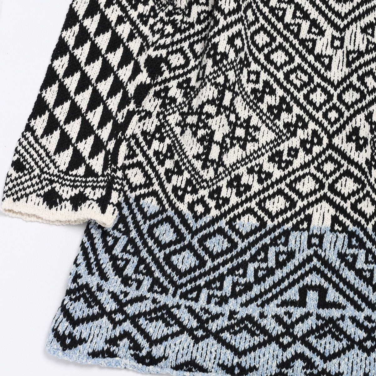 Acne Studios Acne Studios Rhia Jacquard Aztec Sweater knit Size XL / US 12-14 / IT 48-50 - 9 Thumbnail