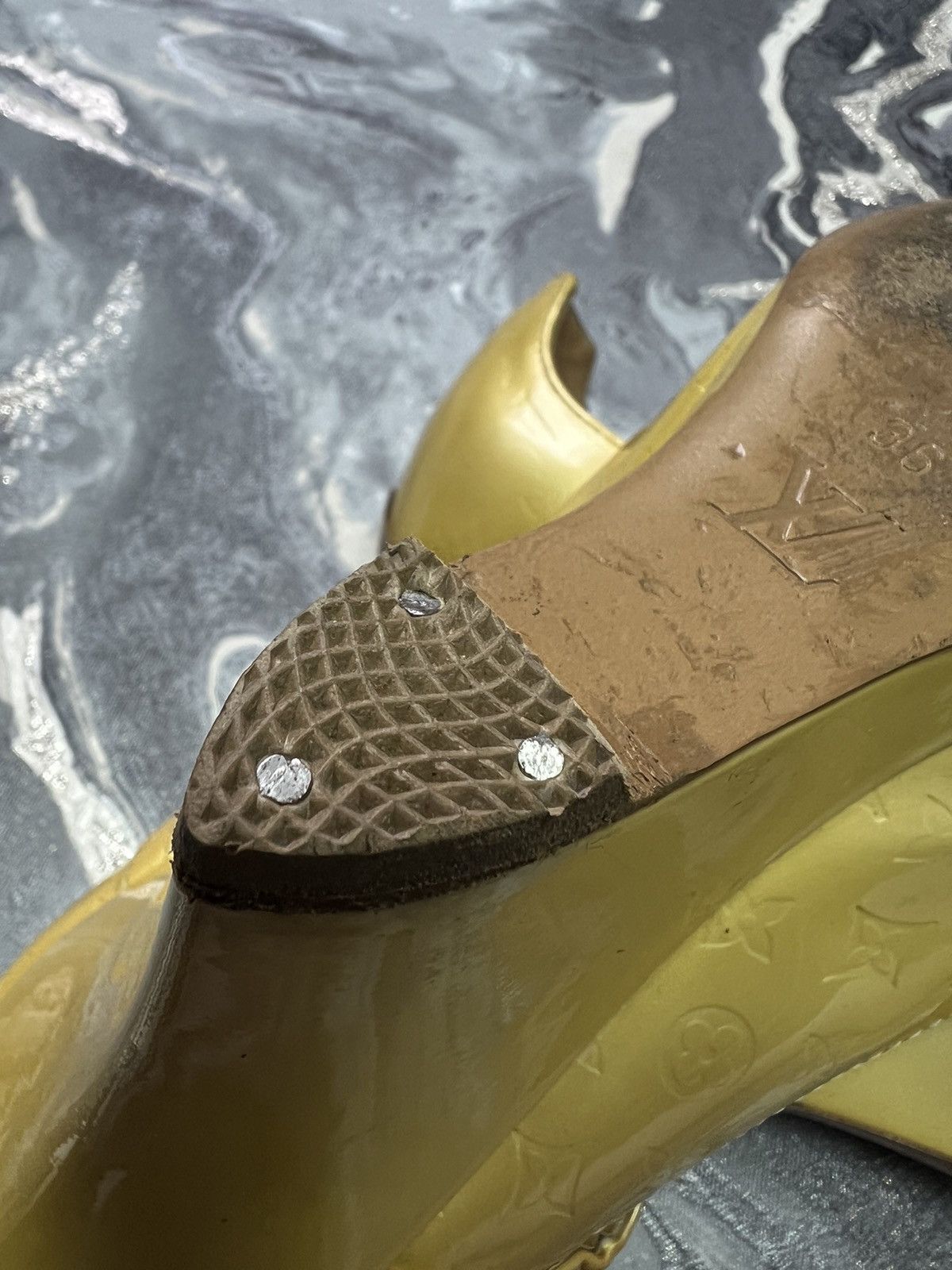 Louis Vuitton Louis Vuitton monogram vintage Sandals wedge heel open toe Size US 6 / IT 36 - 18 Thumbnail