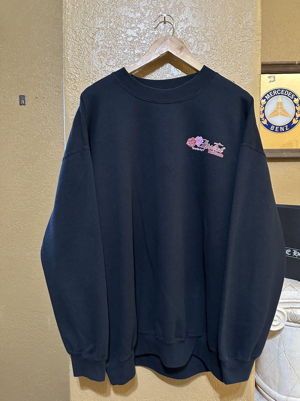 Vintage Vintage Lipstick Bail Bonds Kiss Jail Goodbye Sweatshirt XL Size US XL / EU 56 / 4 - 3 Thumbnail