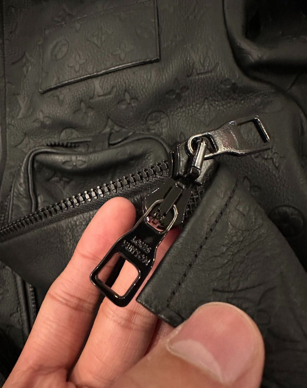 Louis Vuitton Louis Vuitton Black presbyopic tactical leather jacket 2501 Size US M / EU 48-50 / 2 - 5 Thumbnail