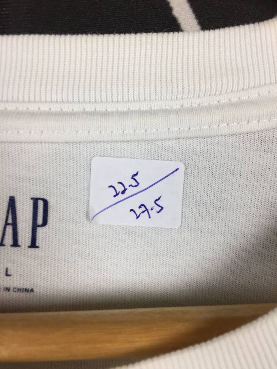 Gap GAP Casual Essential Plain Pocket Tee Size US L / EU 52-54 / 3 - 11 Thumbnail