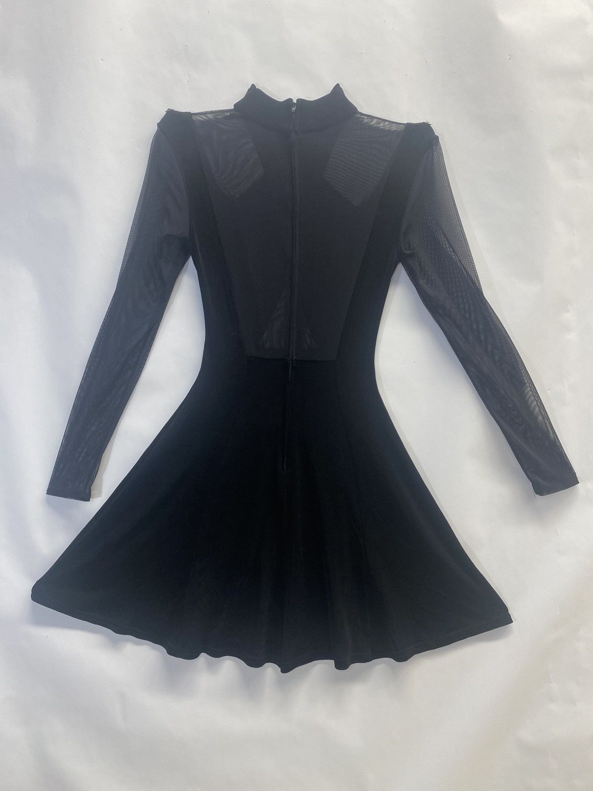 Tadashi Shoji Vintage Tadashi Black Mesh Long Sleeve Jersey Dress Size XS / US 0-2 / IT 36-38 - 3 Thumbnail