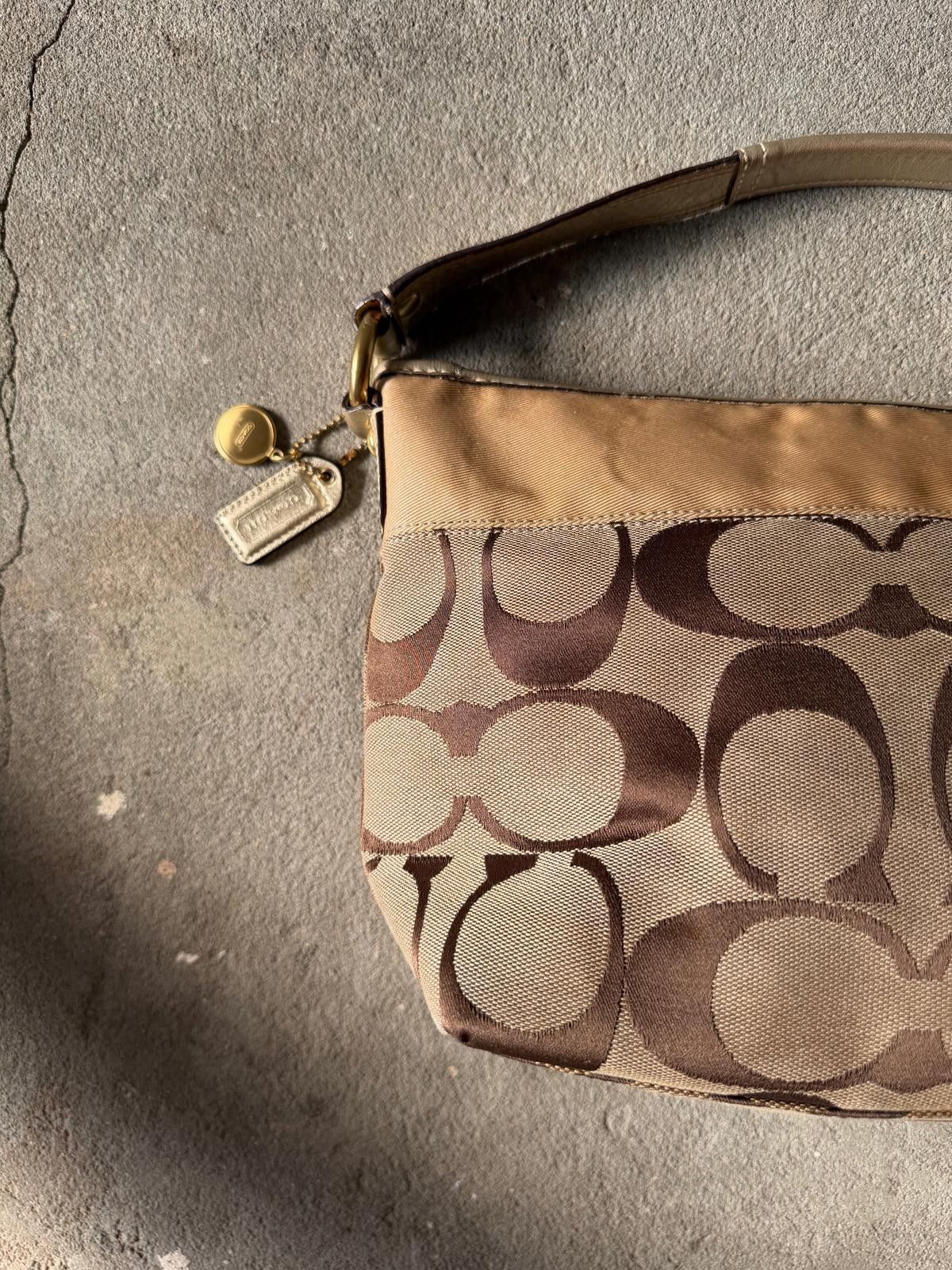 Coach Coach Signature Legacy Shoulder Bag Beige/Gold Size ONE SIZE - 7 Thumbnail